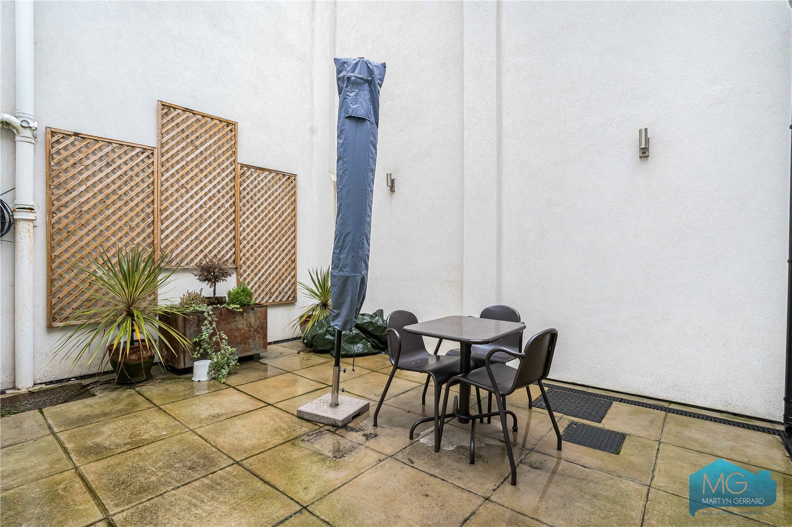 1 bedroom Ground Floor Flat for sale - Martyn Gerrard