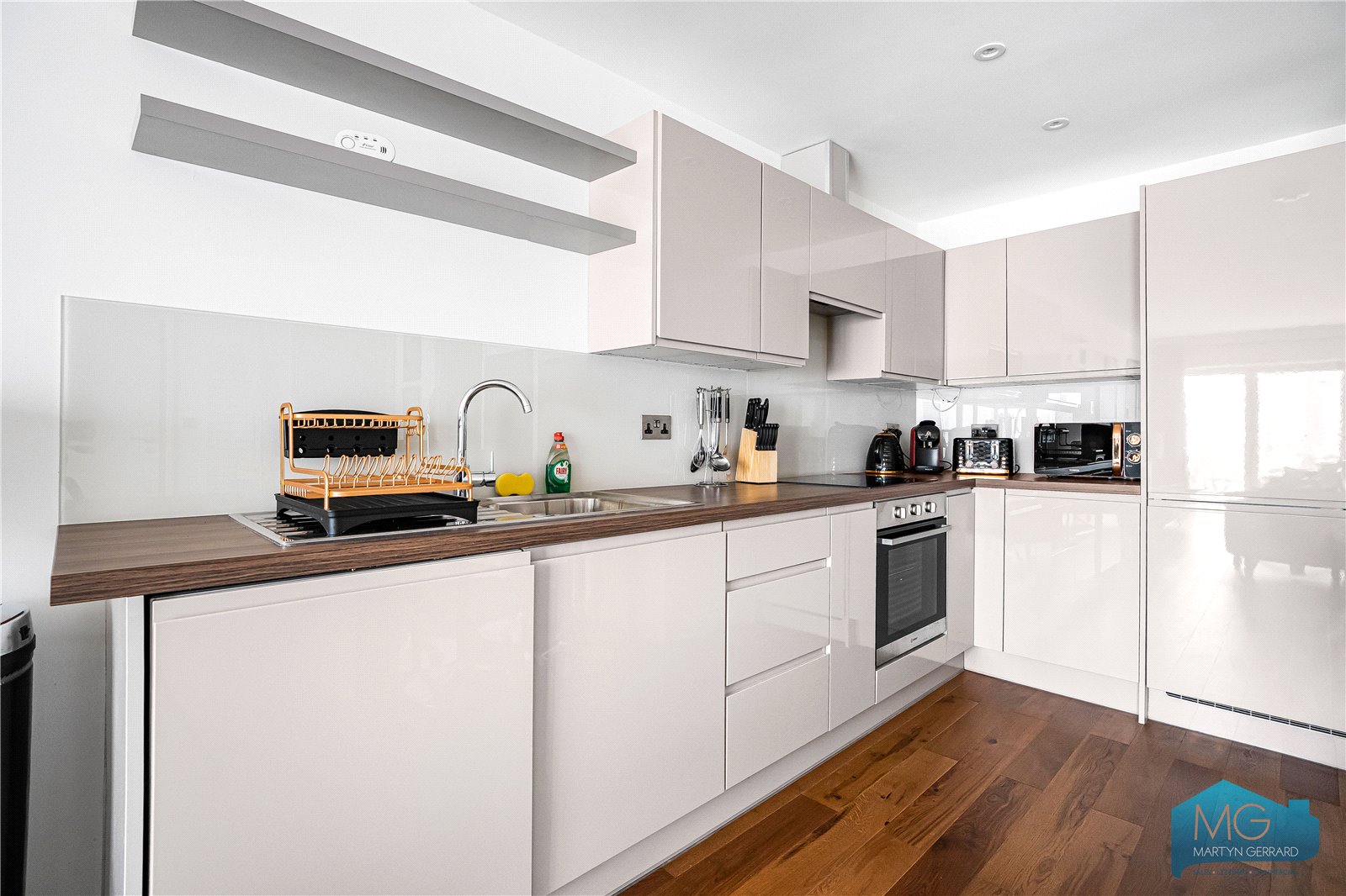 1 bedroom Ground Floor Flat for sale - Martyn Gerrard