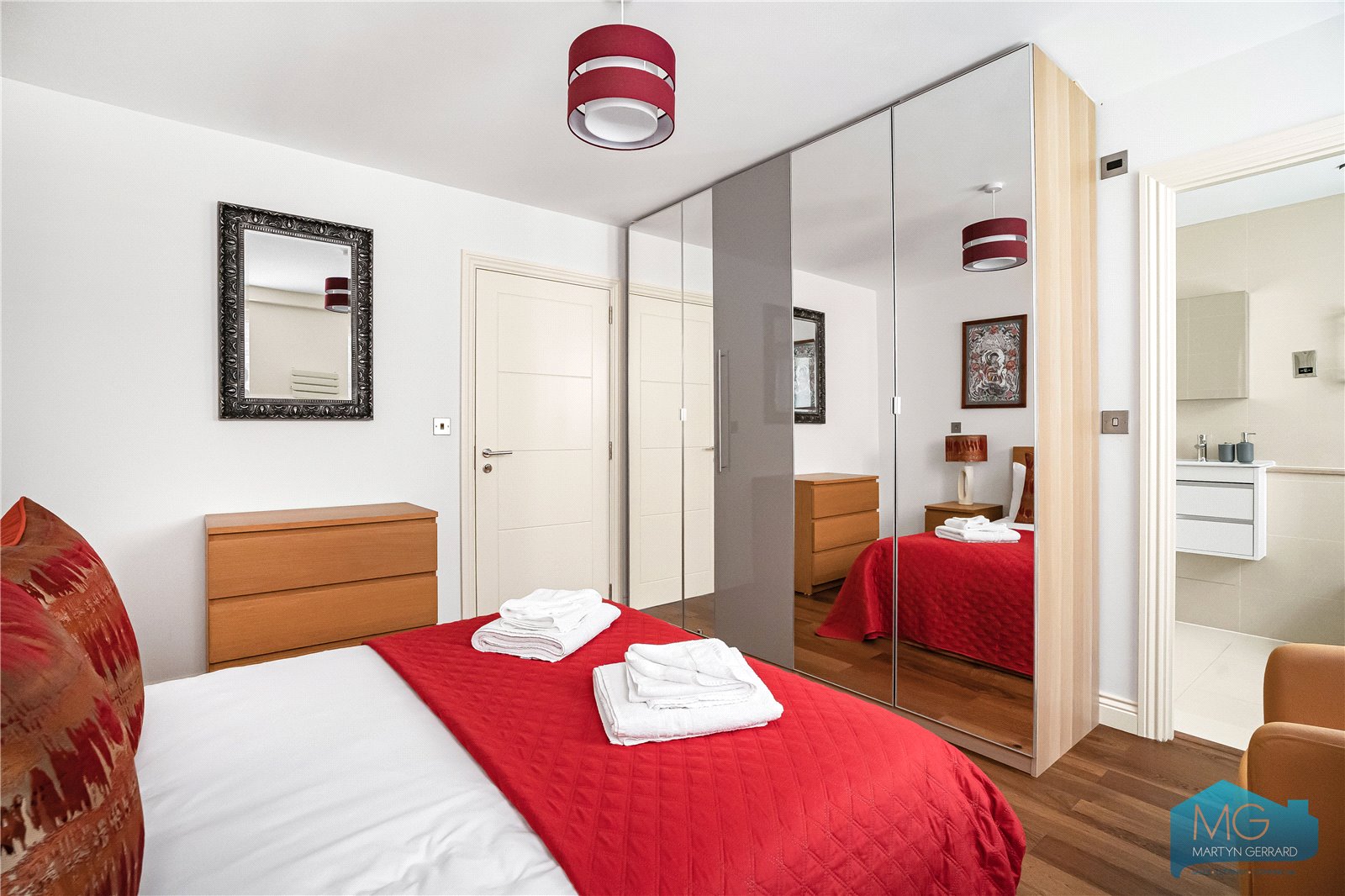 1 bedroom Ground Floor Flat for sale - Martyn Gerrard
