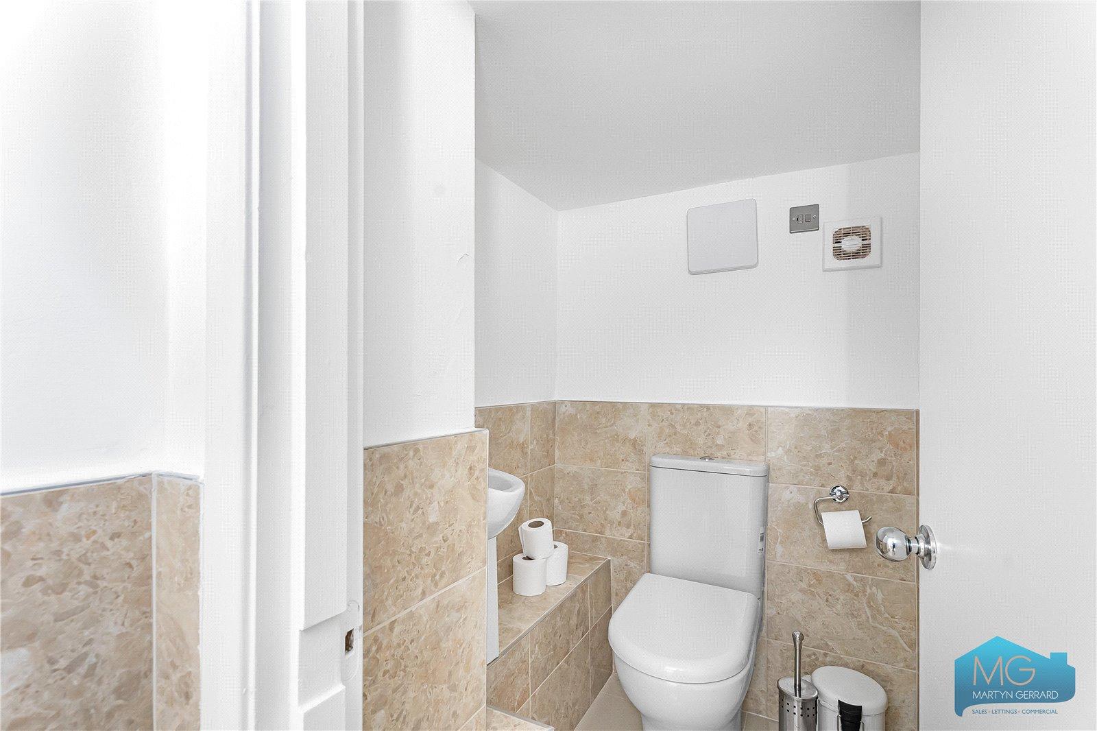 3 bedroom Apartment for sale - Martyn Gerrard