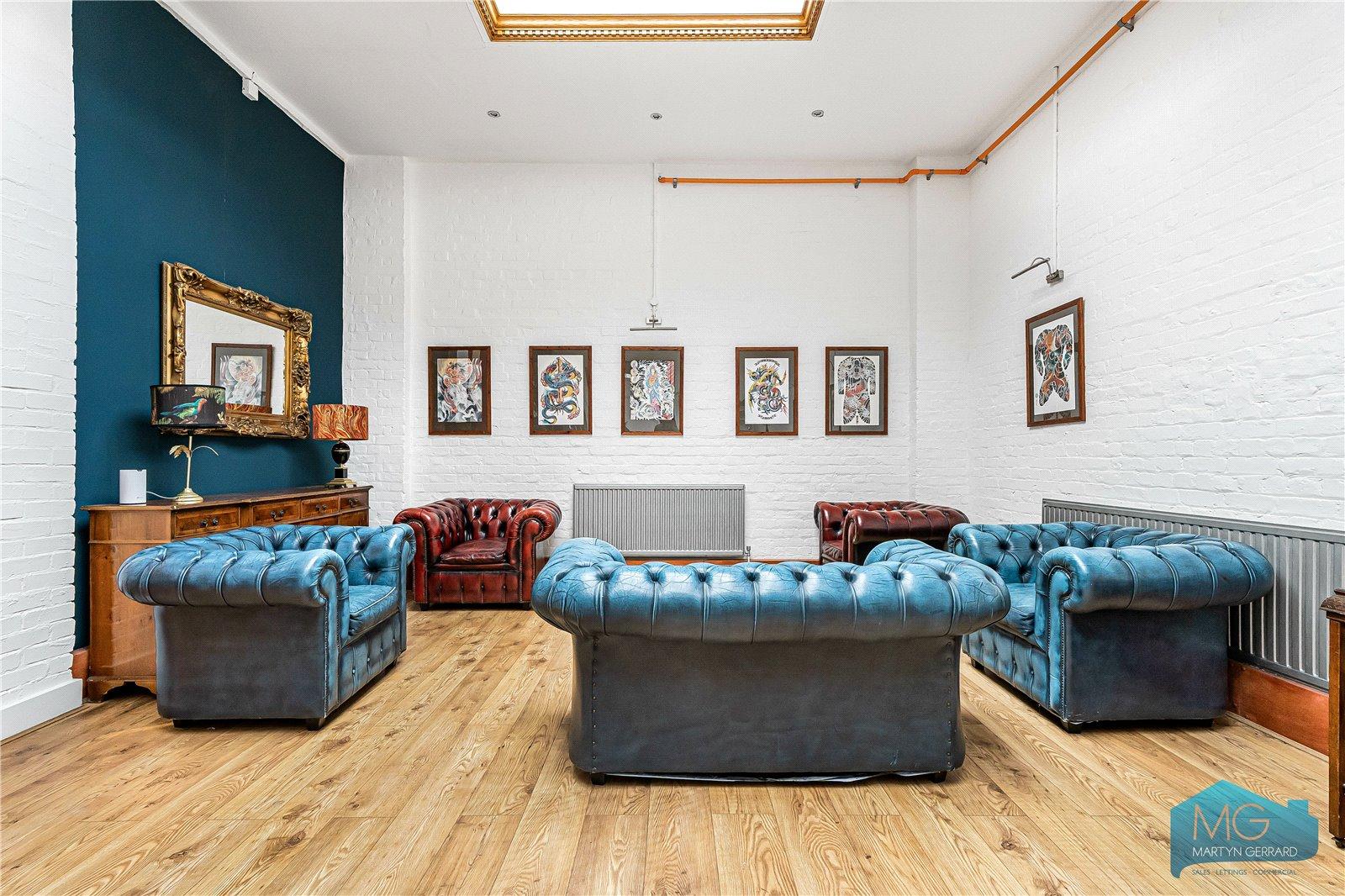 3 bedroom Apartment for sale - Martyn Gerrard