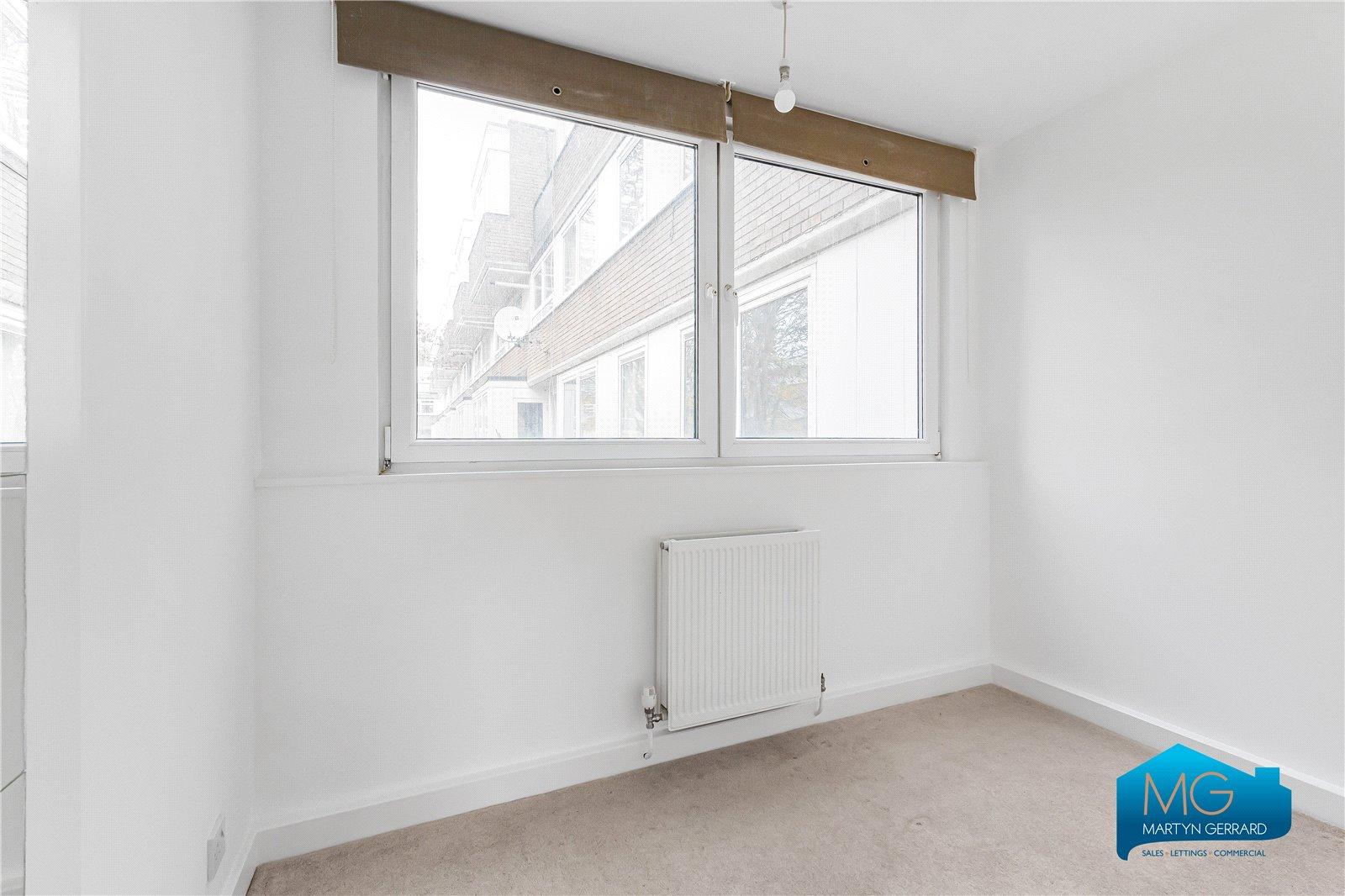 3 bedroom Apartment to rent - Martyn Gerrard