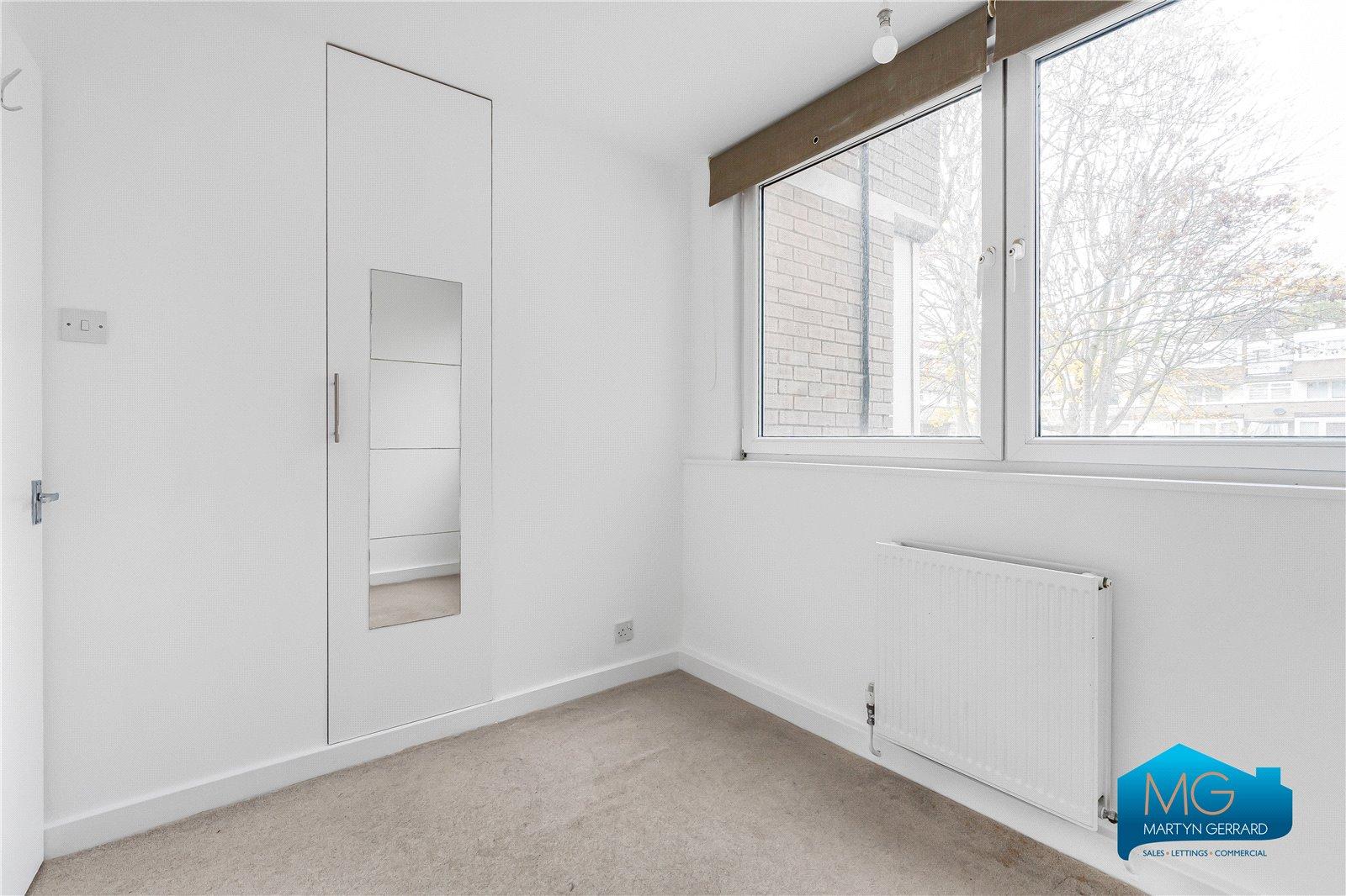 3 bedroom Apartment to rent - Martyn Gerrard