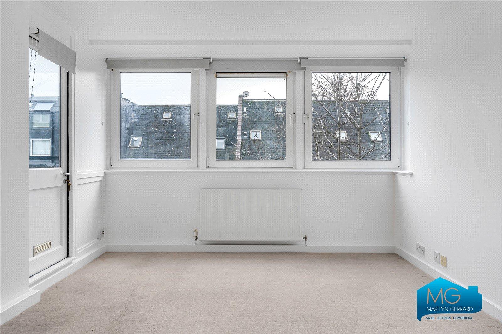 3 bedroom Apartment to rent - Martyn Gerrard