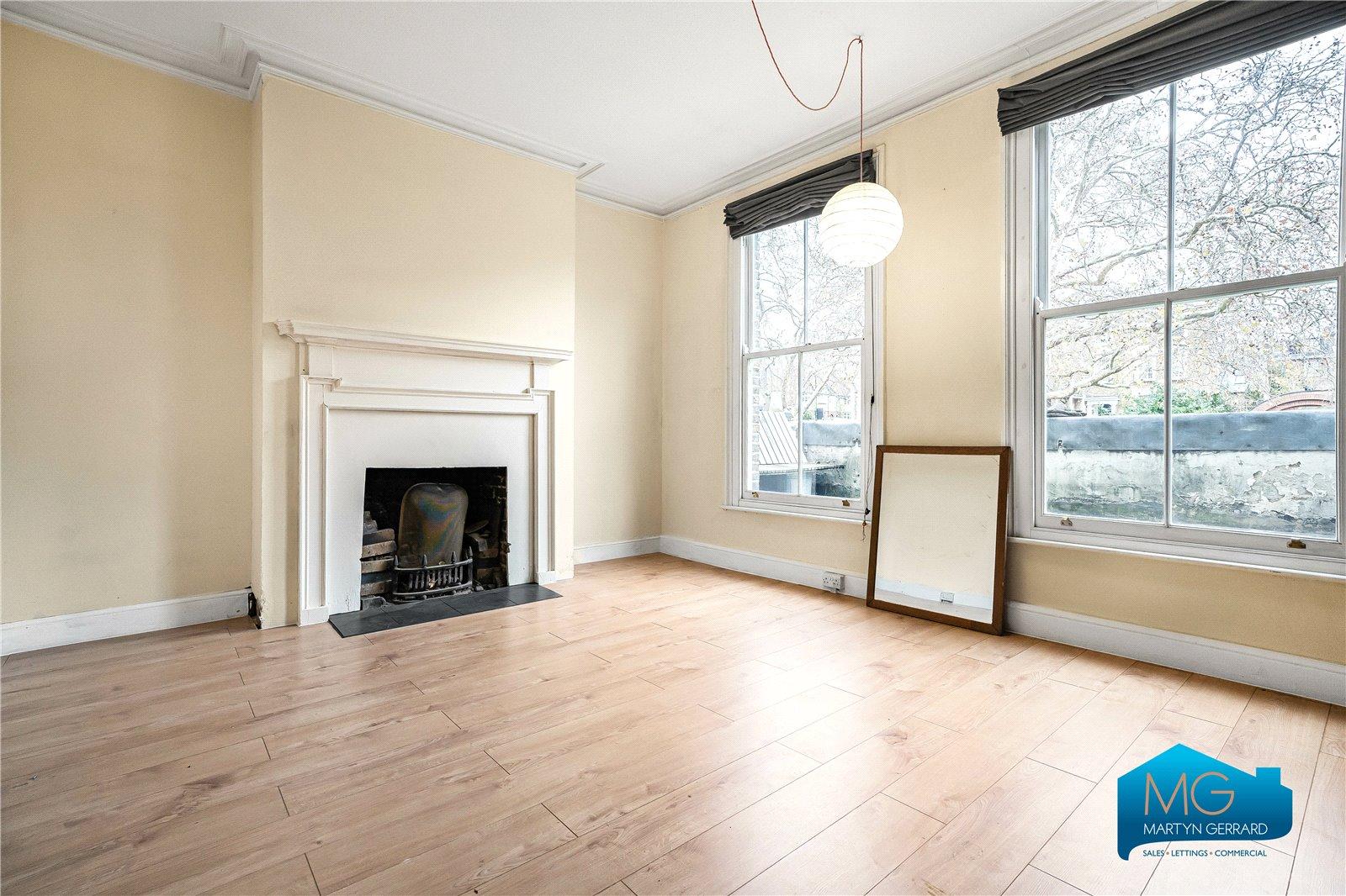 2 bedroom Apartment to rent - Martyn Gerrard