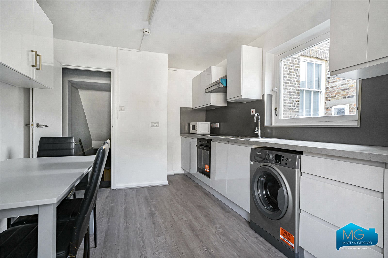 3 bedroom Maisonette to rent - Martyn Gerrard