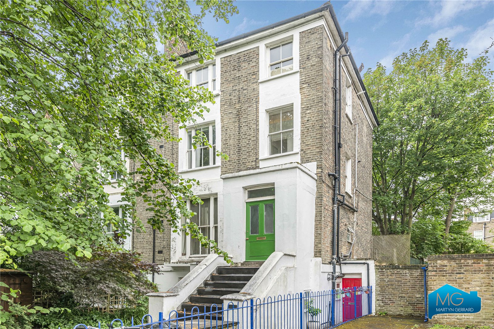 Hilldrop Crescent, Kentish Town, London, N7+  - Martyn Gerrard