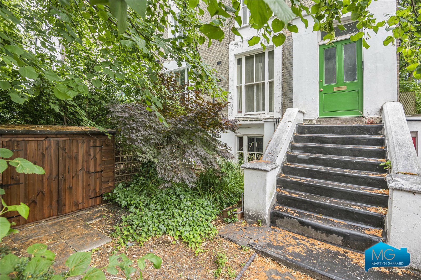 2 bedroom Apartment to rent - Martyn Gerrard