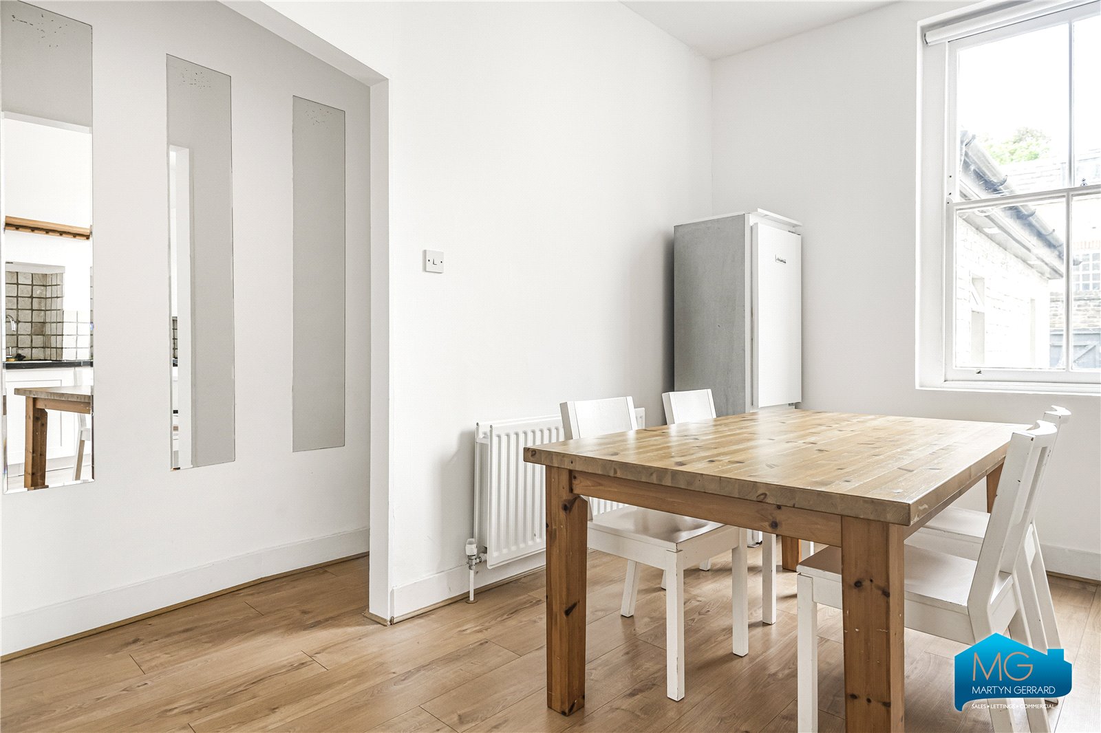 1 bedroom Apartment to rent - Martyn Gerrard