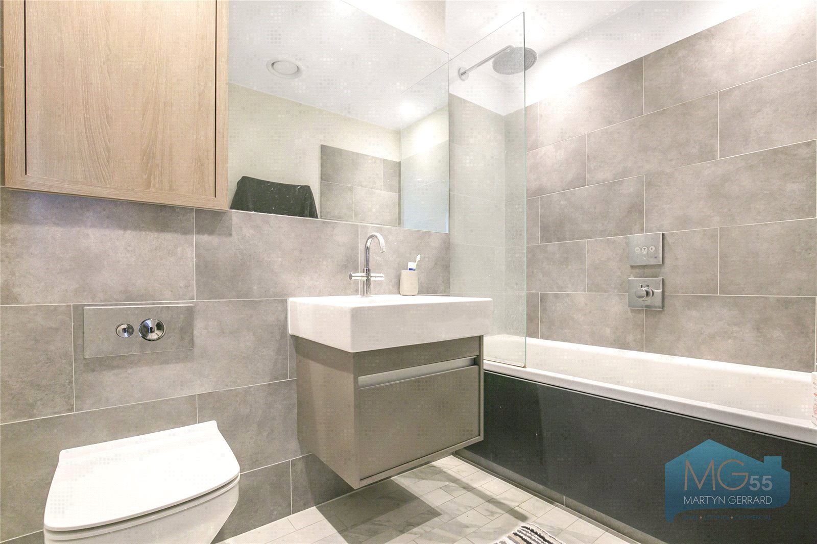 2 bedroom Apartment to rent - Martyn Gerrard