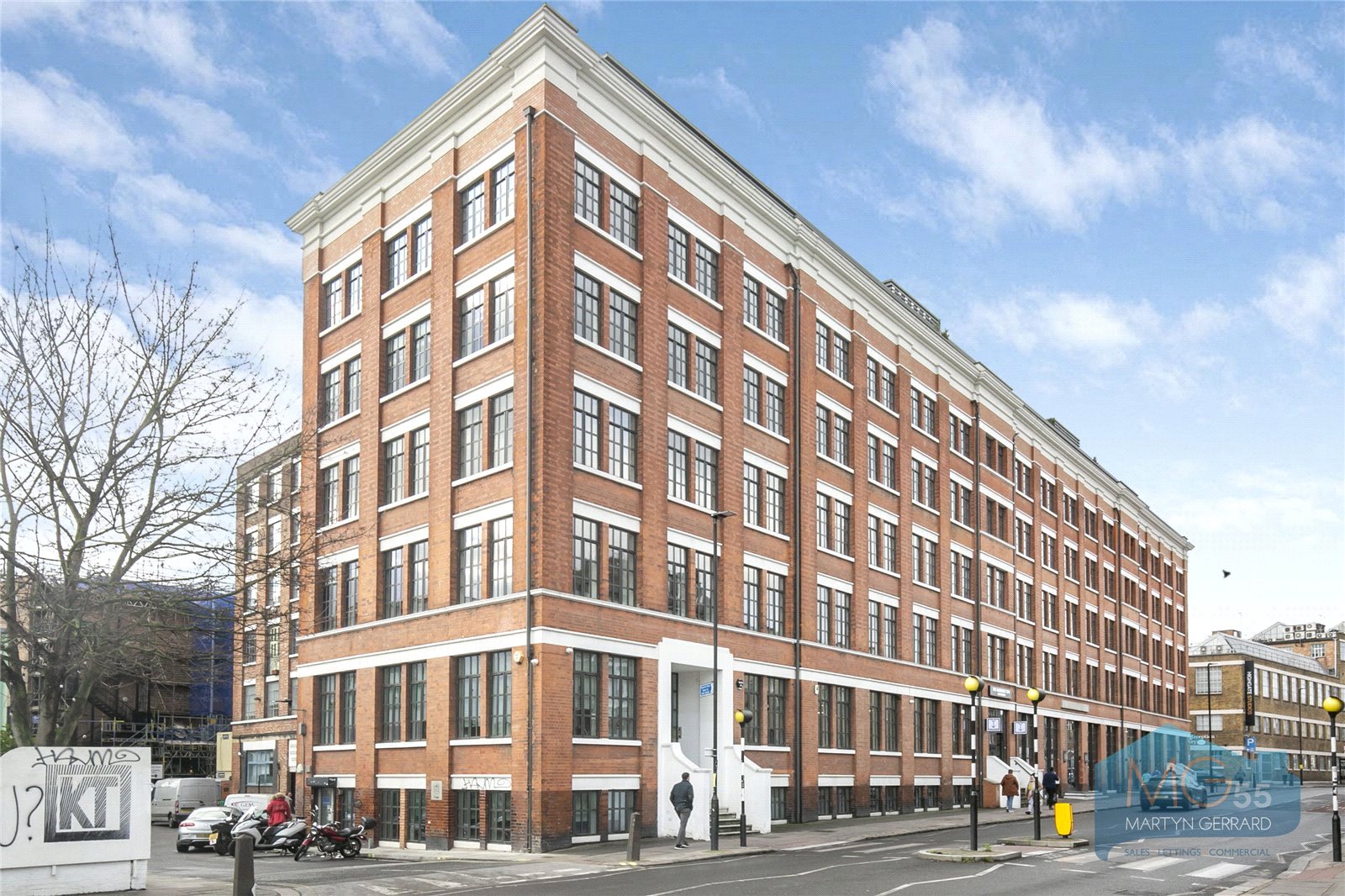 2 bedroom Apartment to rent - Martyn Gerrard