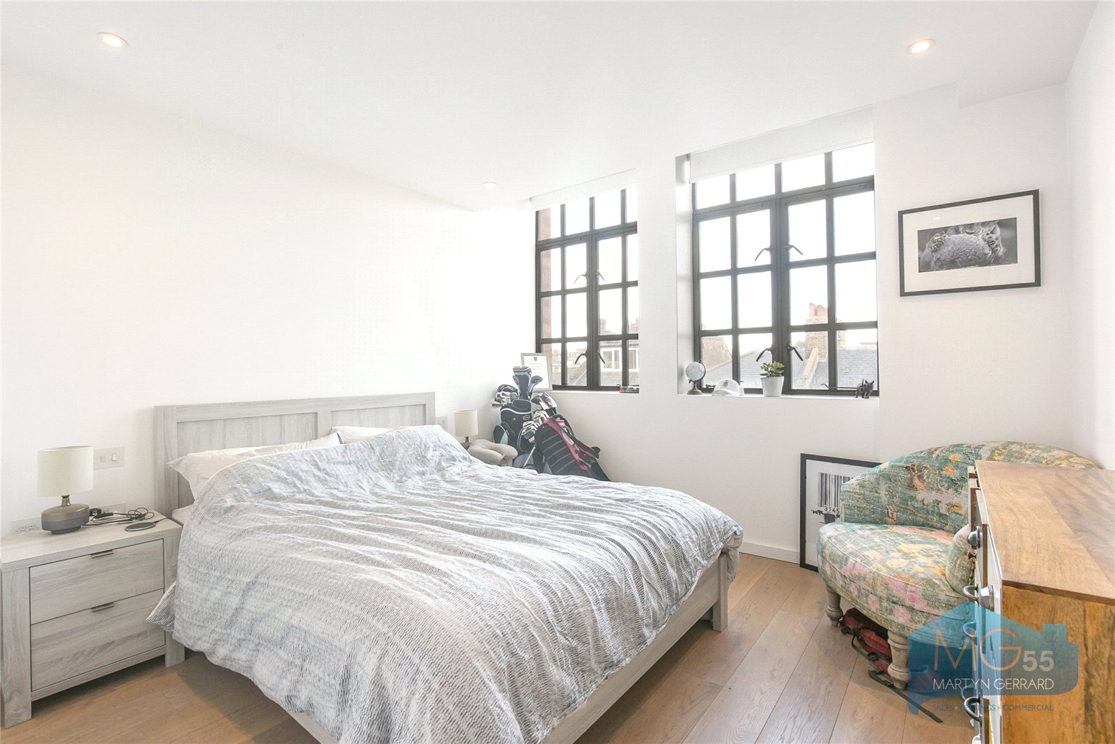 2 bedroom Apartment to rent - Martyn Gerrard