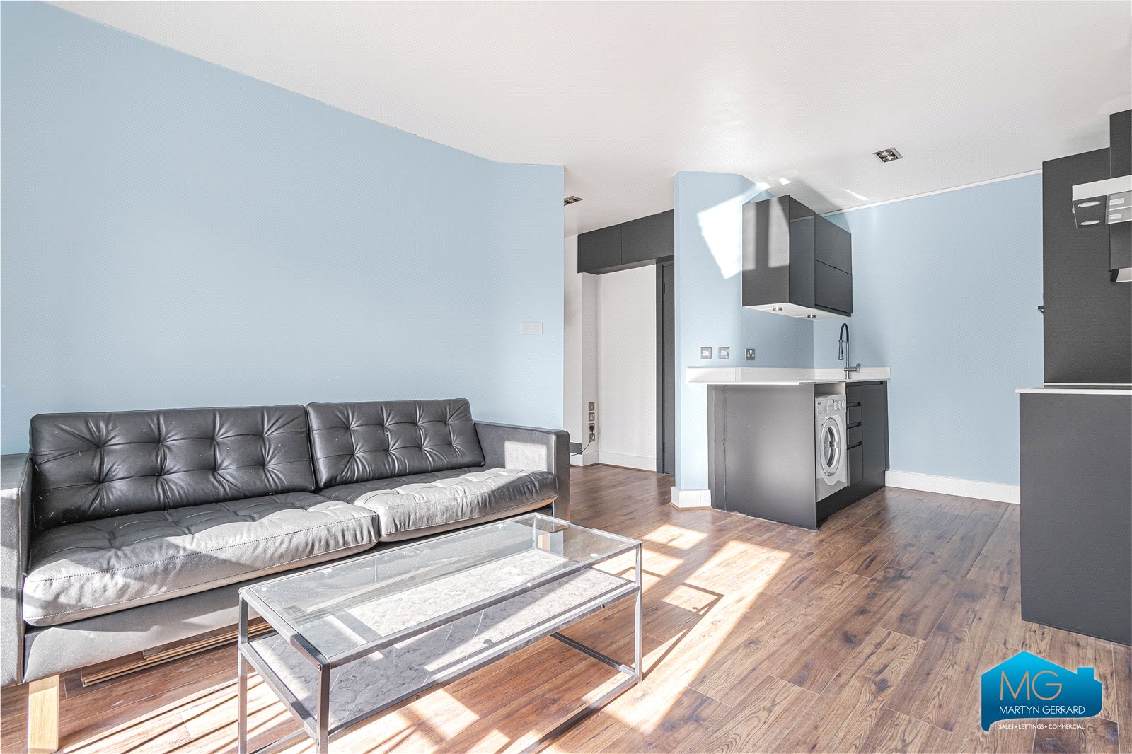 Hunter House, Junction Road, Kentish Town, London, N19+  - Martyn Gerrard