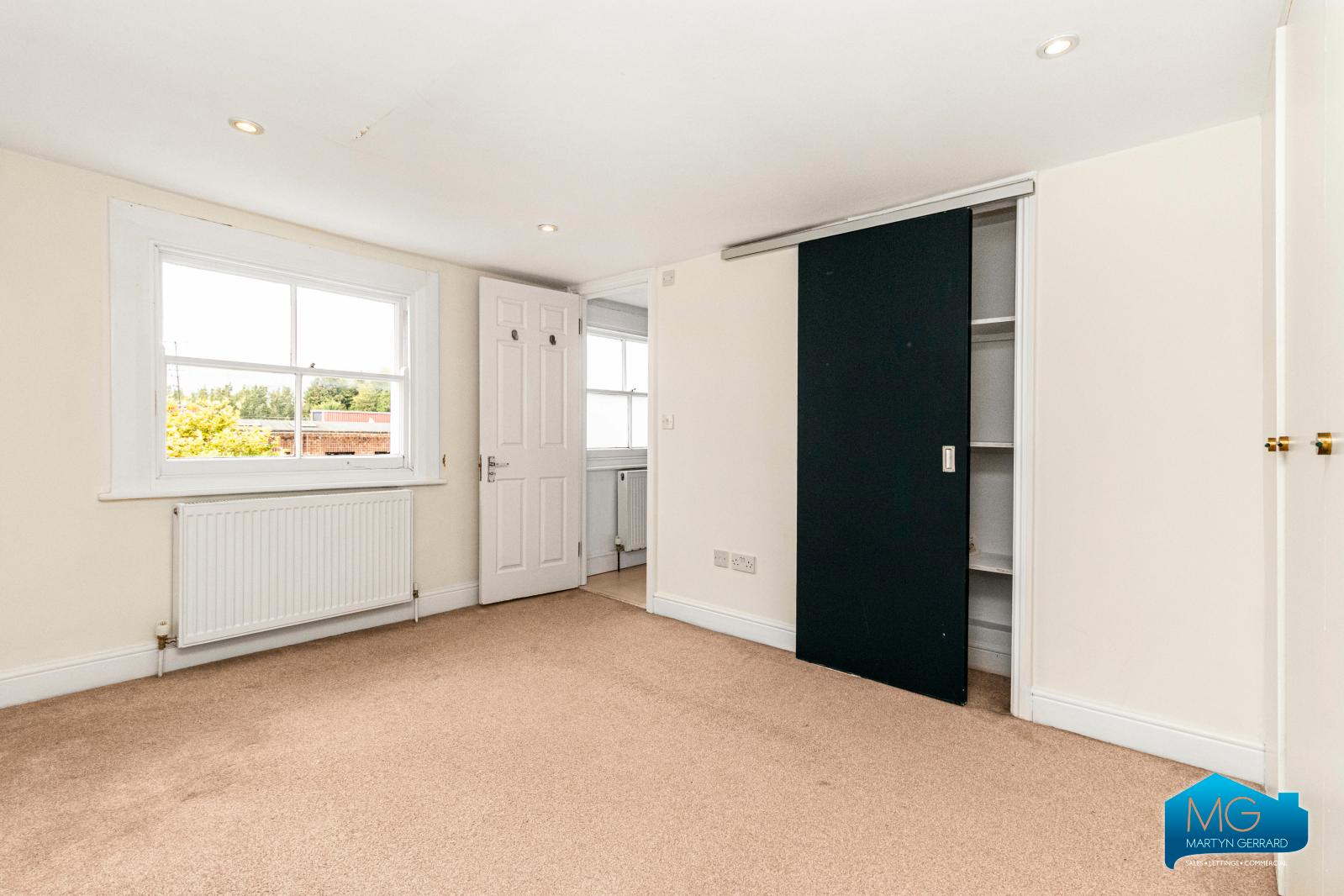 2 bedroom Terraced House to rent - Martyn Gerrard