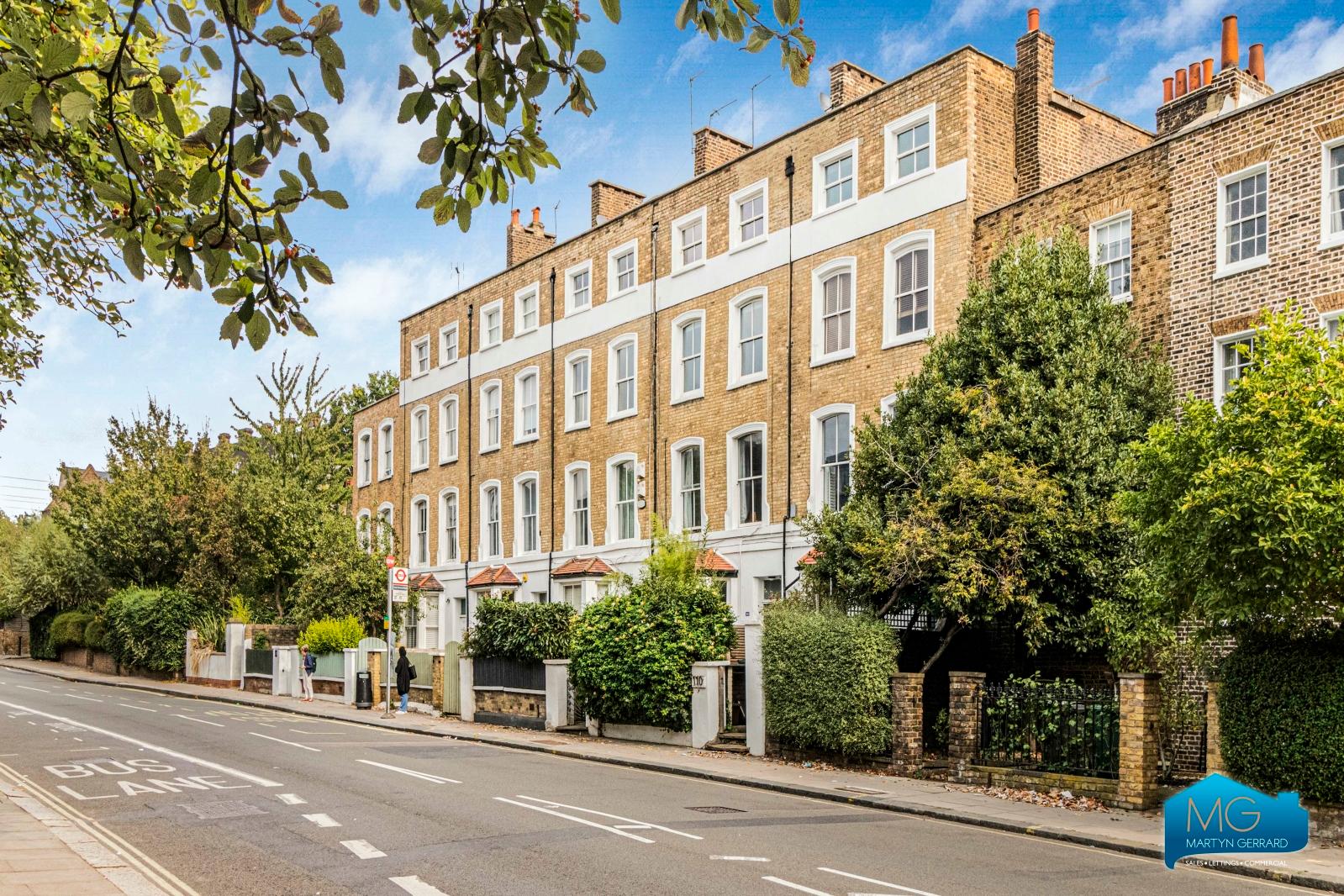 2 bedroom Terraced House to rent - Martyn Gerrard
