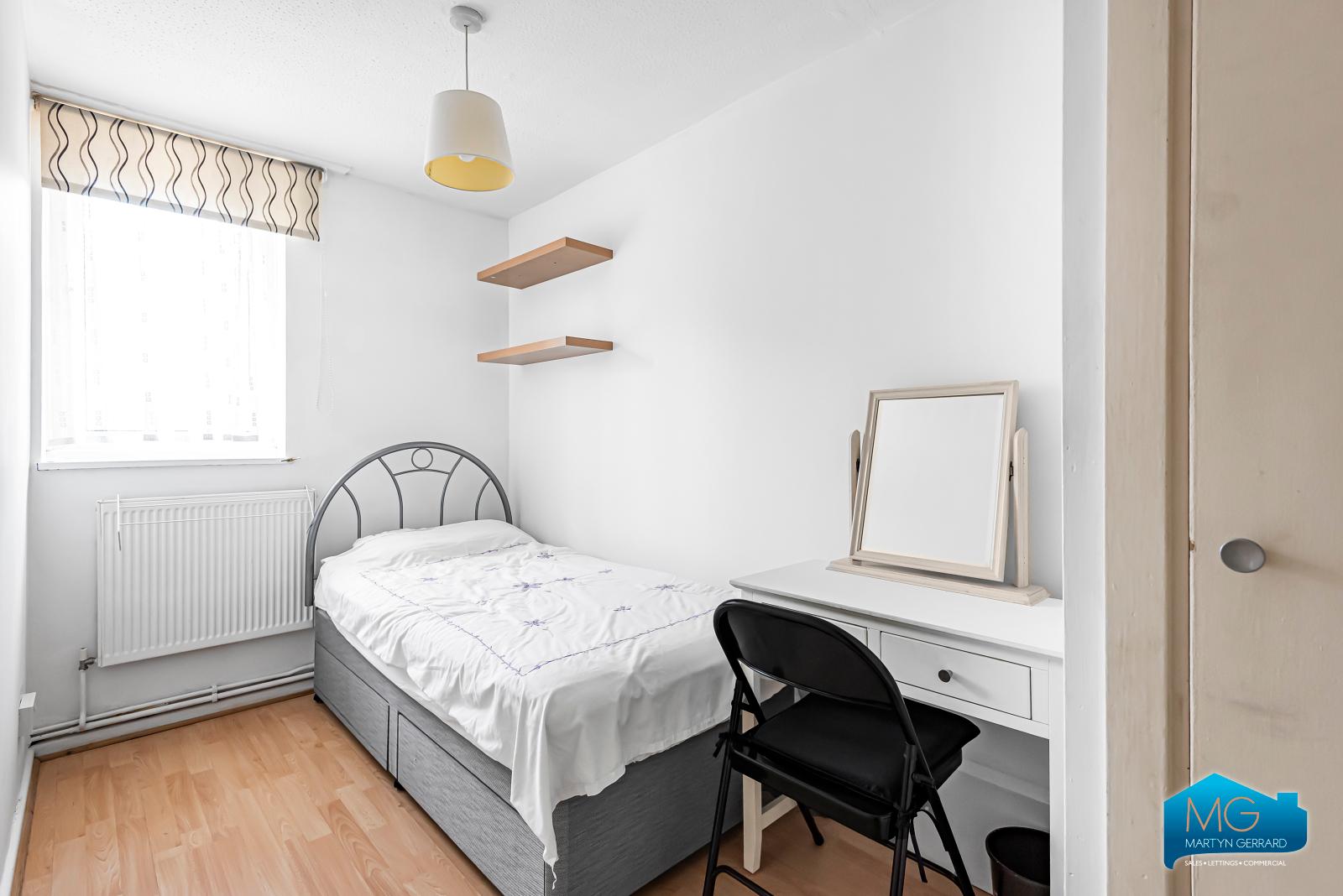 3 bedroom Terraced House to rent - Martyn Gerrard