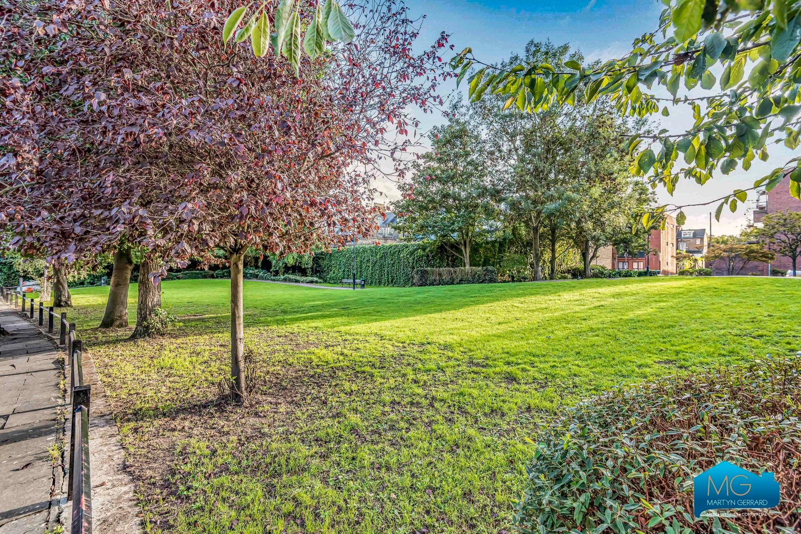 3 bedroom Terraced House to rent - Martyn Gerrard