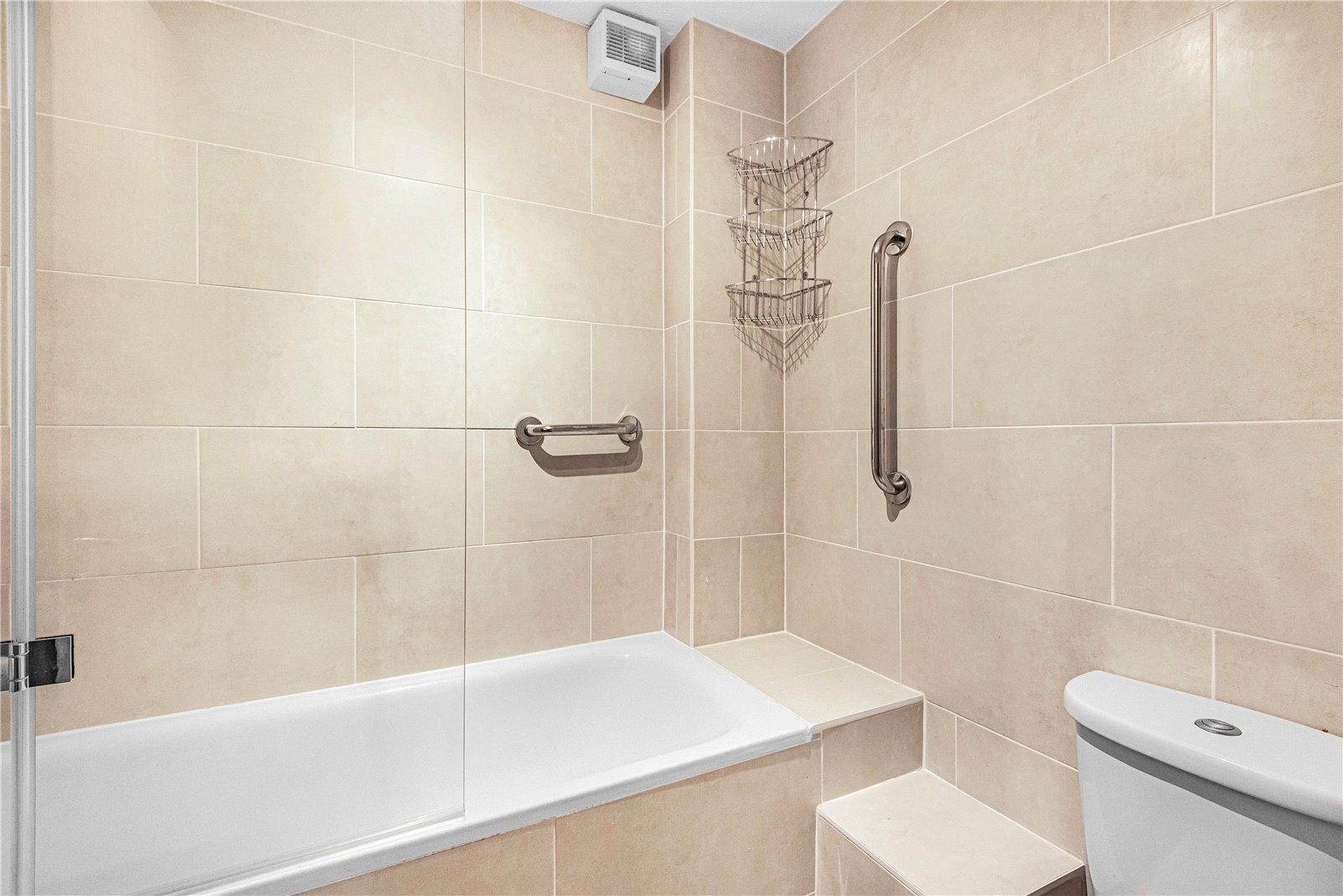 1 bedroom Apartment to rent - Martyn Gerrard