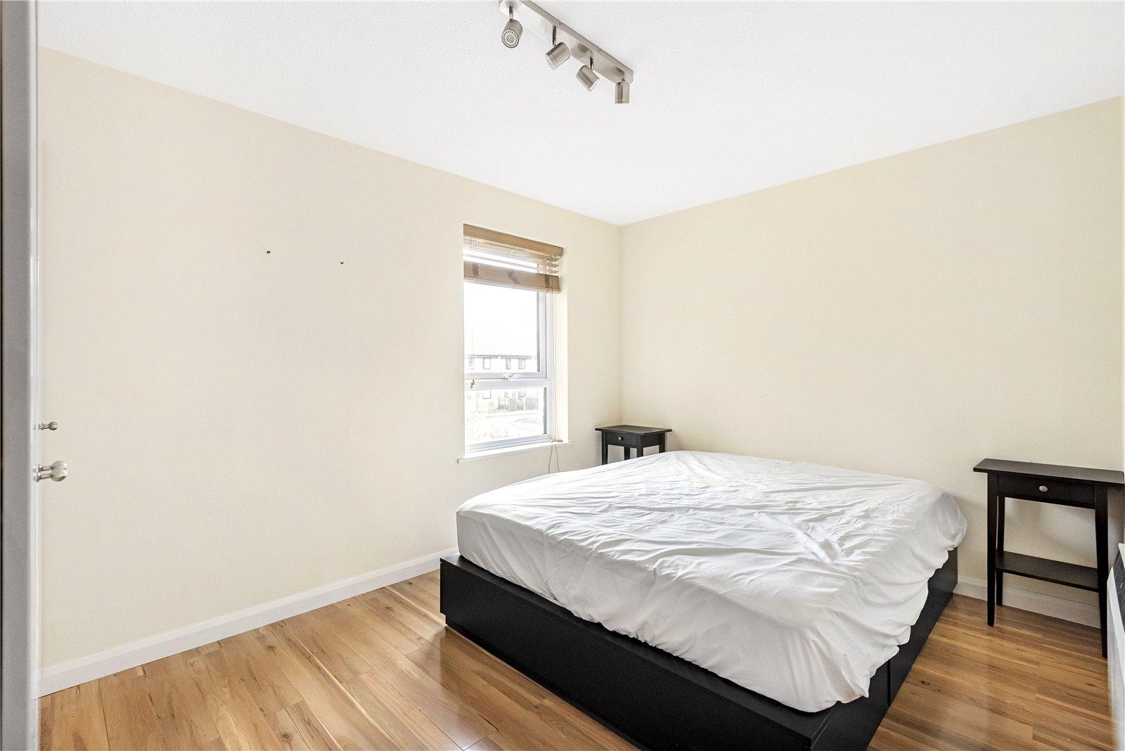 1 bedroom Apartment to rent - Martyn Gerrard