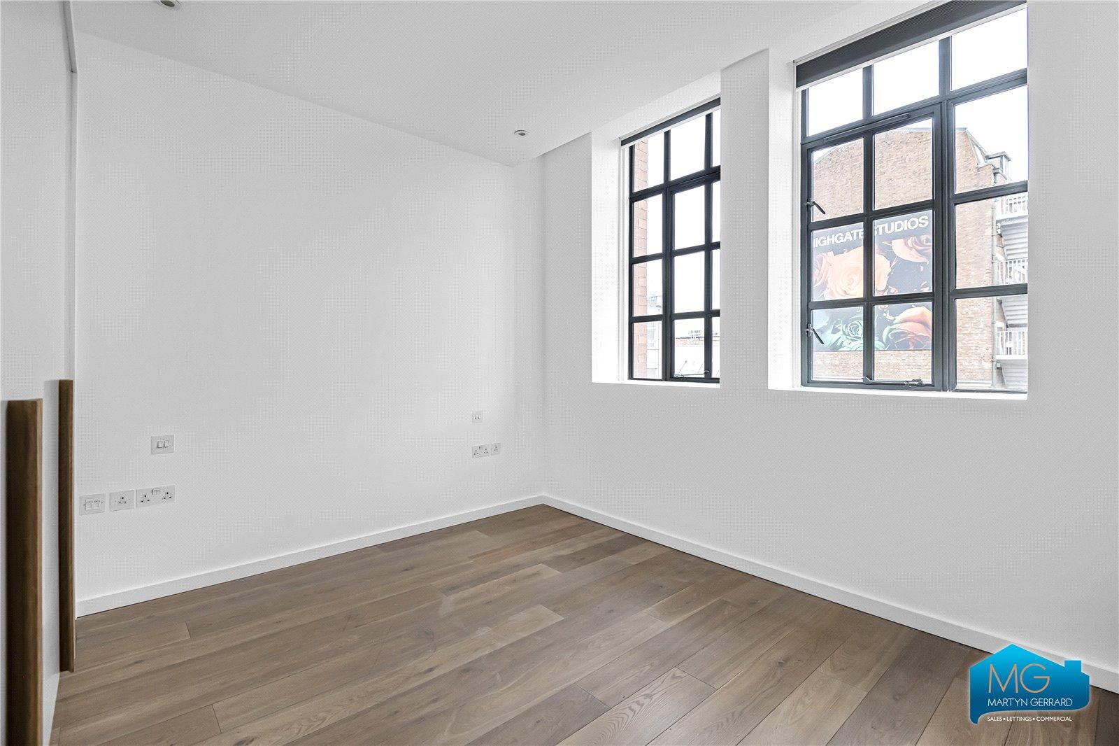 2 bedroom Apartment to rent - Martyn Gerrard