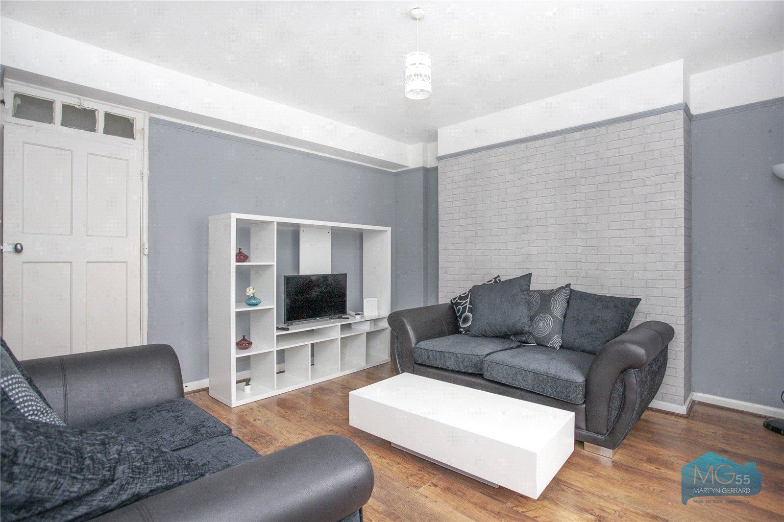 3 bedroom Ground Floor Flat to rent - Martyn Gerrard
