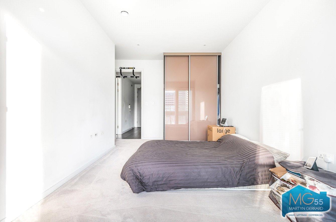 1 bedroom Apartment to rent - Martyn Gerrard