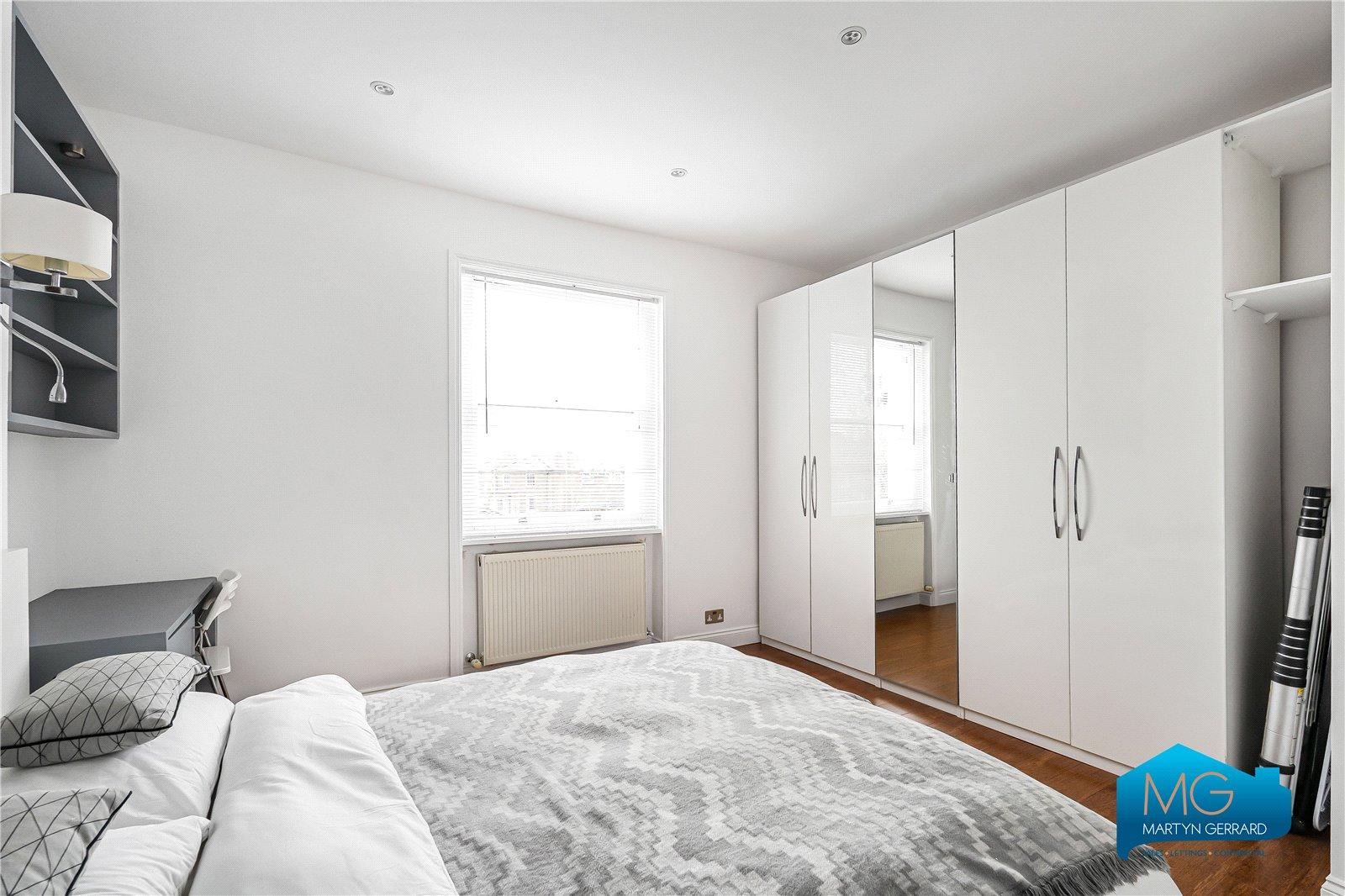 1 bedroom Apartment to rent - Martyn Gerrard