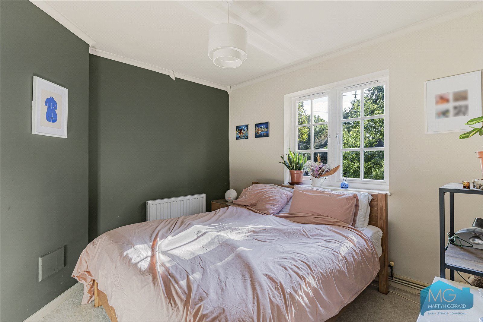 4 bedroom Apartment for sale - Martyn Gerrard