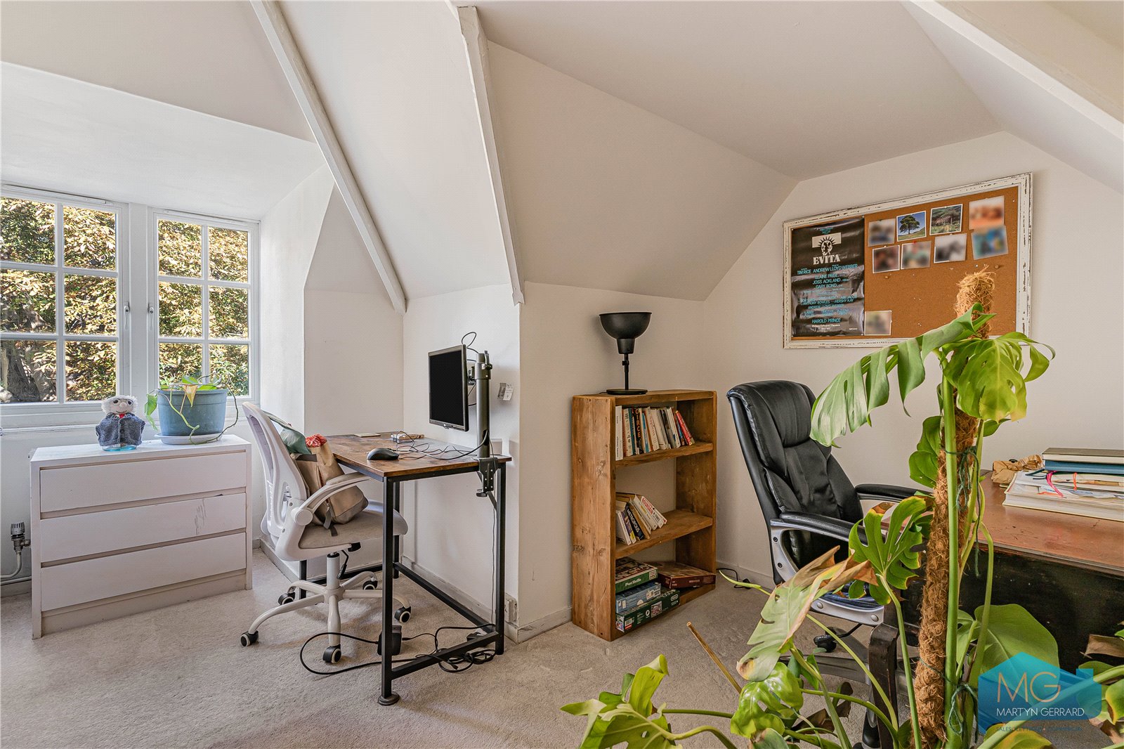 4 bedroom Apartment for sale - Martyn Gerrard