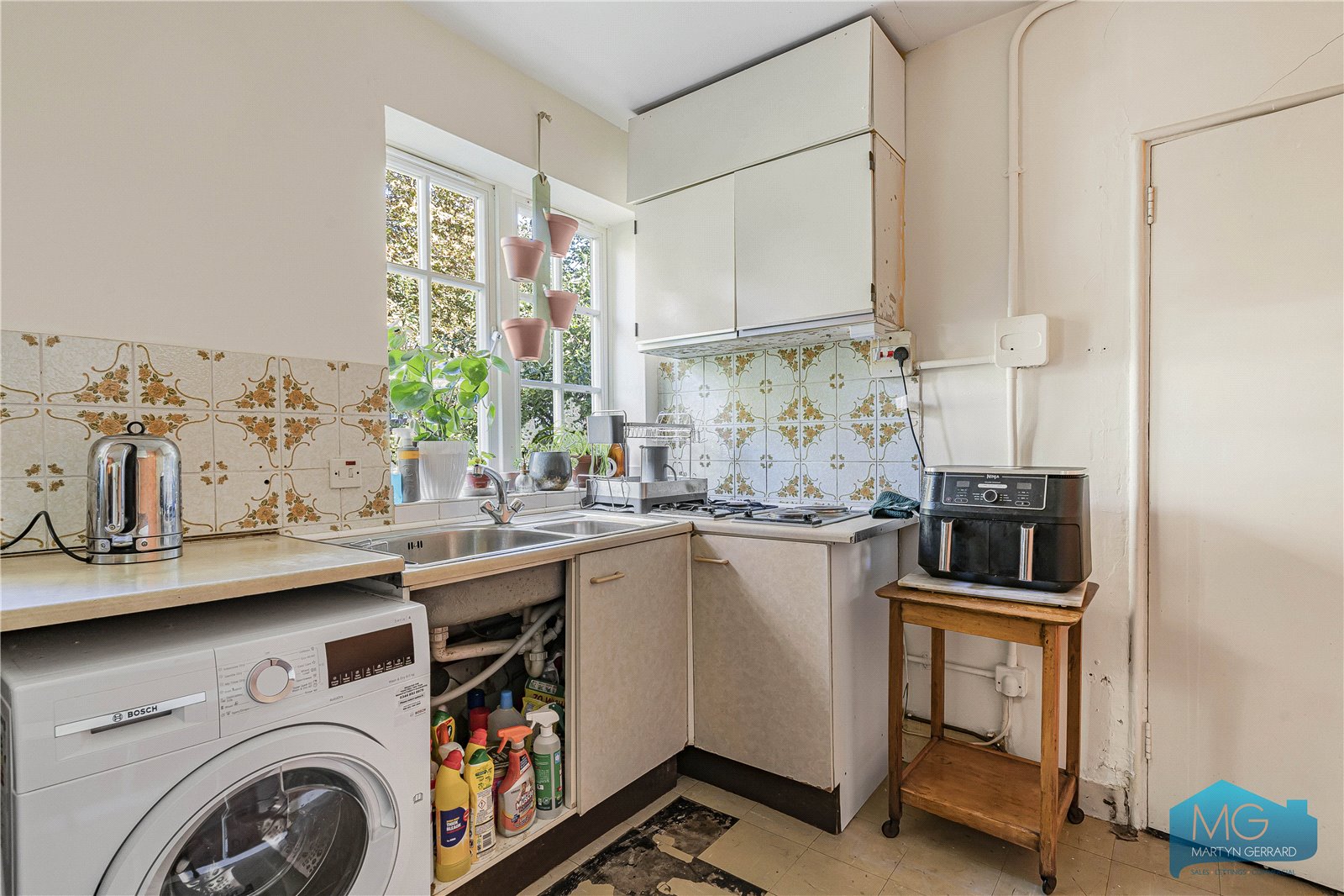 4 bedroom Apartment for sale - Martyn Gerrard