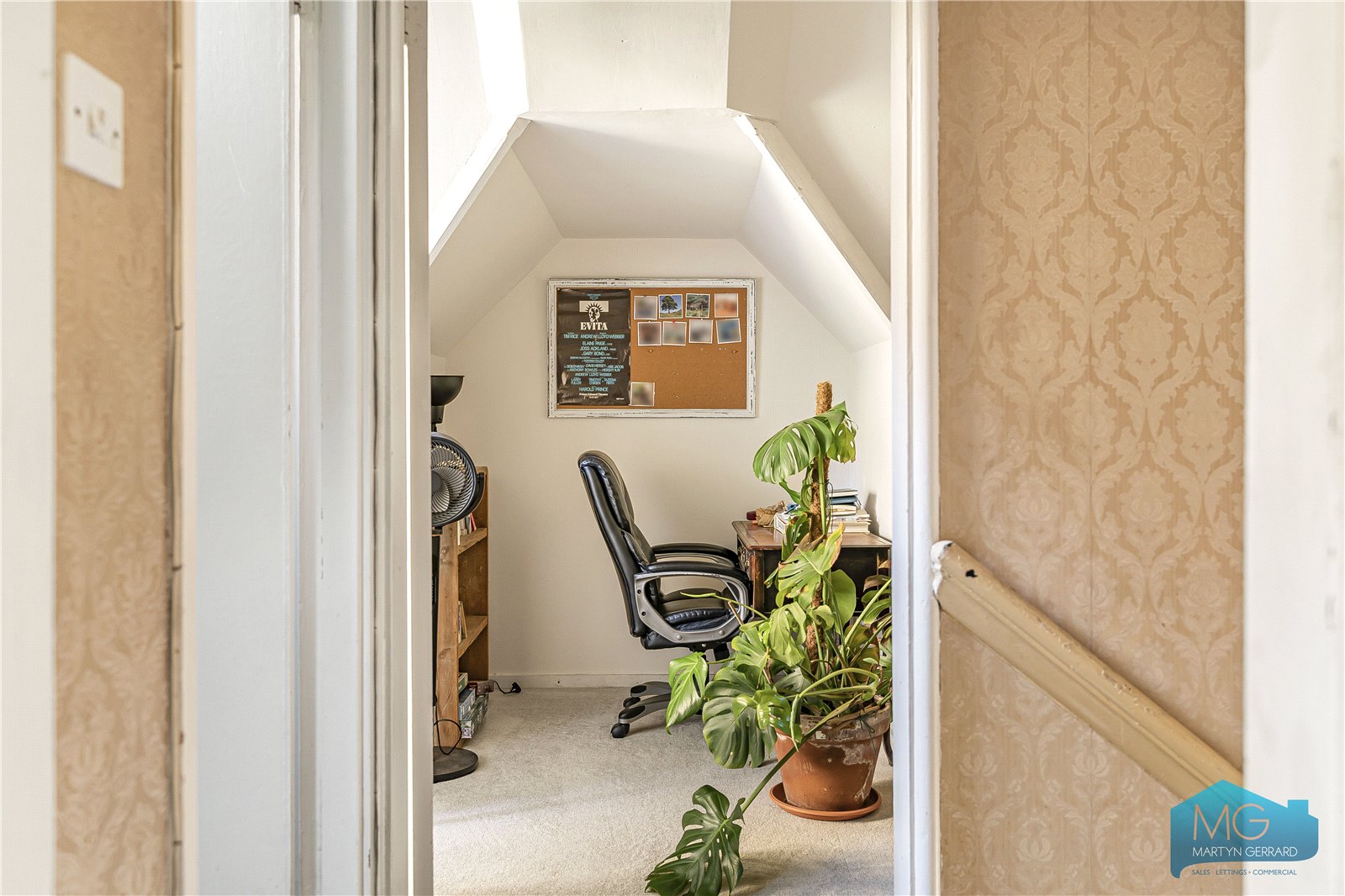 4 bedroom Apartment for sale - Martyn Gerrard