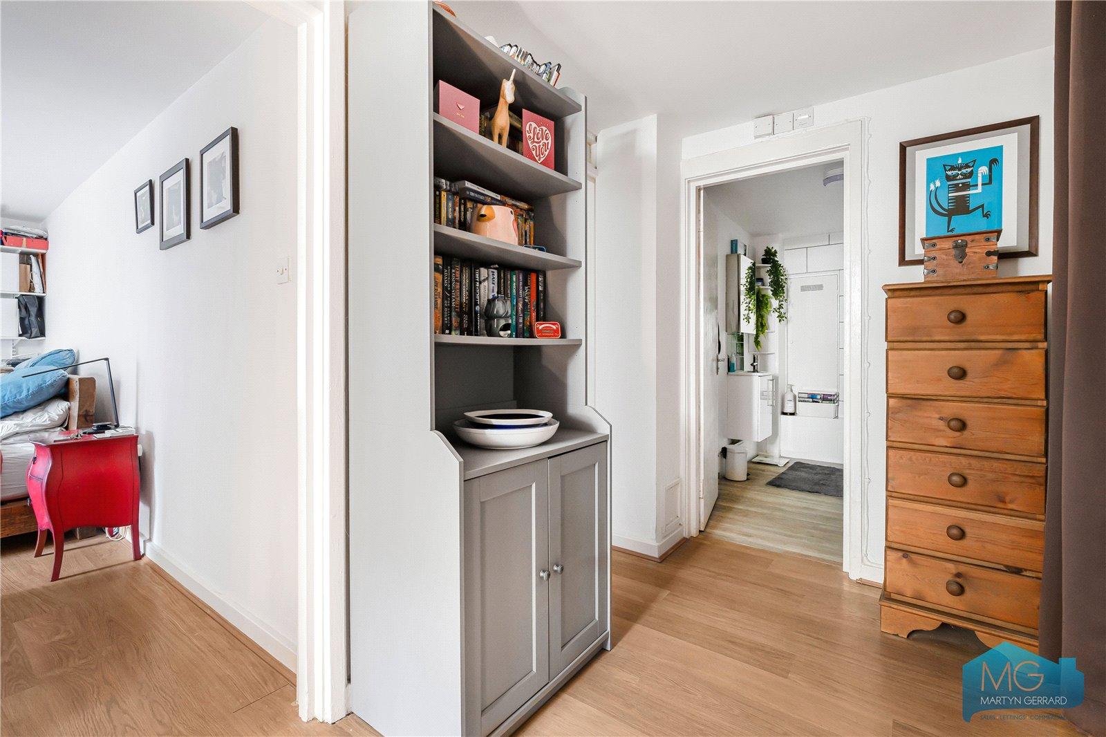 1 bedroom Apartment for sale - Martyn Gerrard