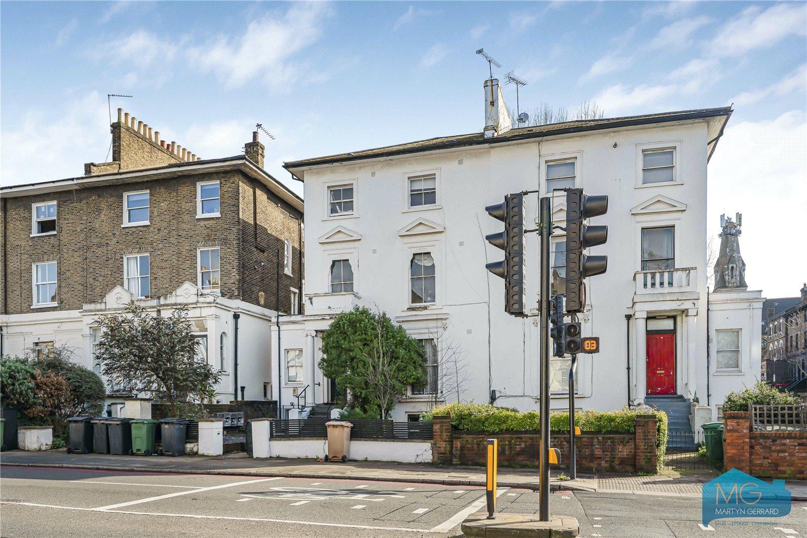 1 bedroom Apartment for sale - Martyn Gerrard