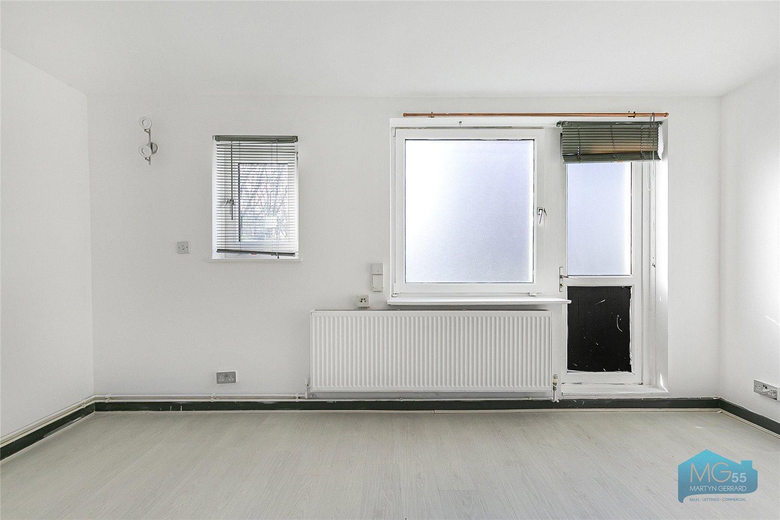Ground Floor Flat to rent - Martyn Gerrard