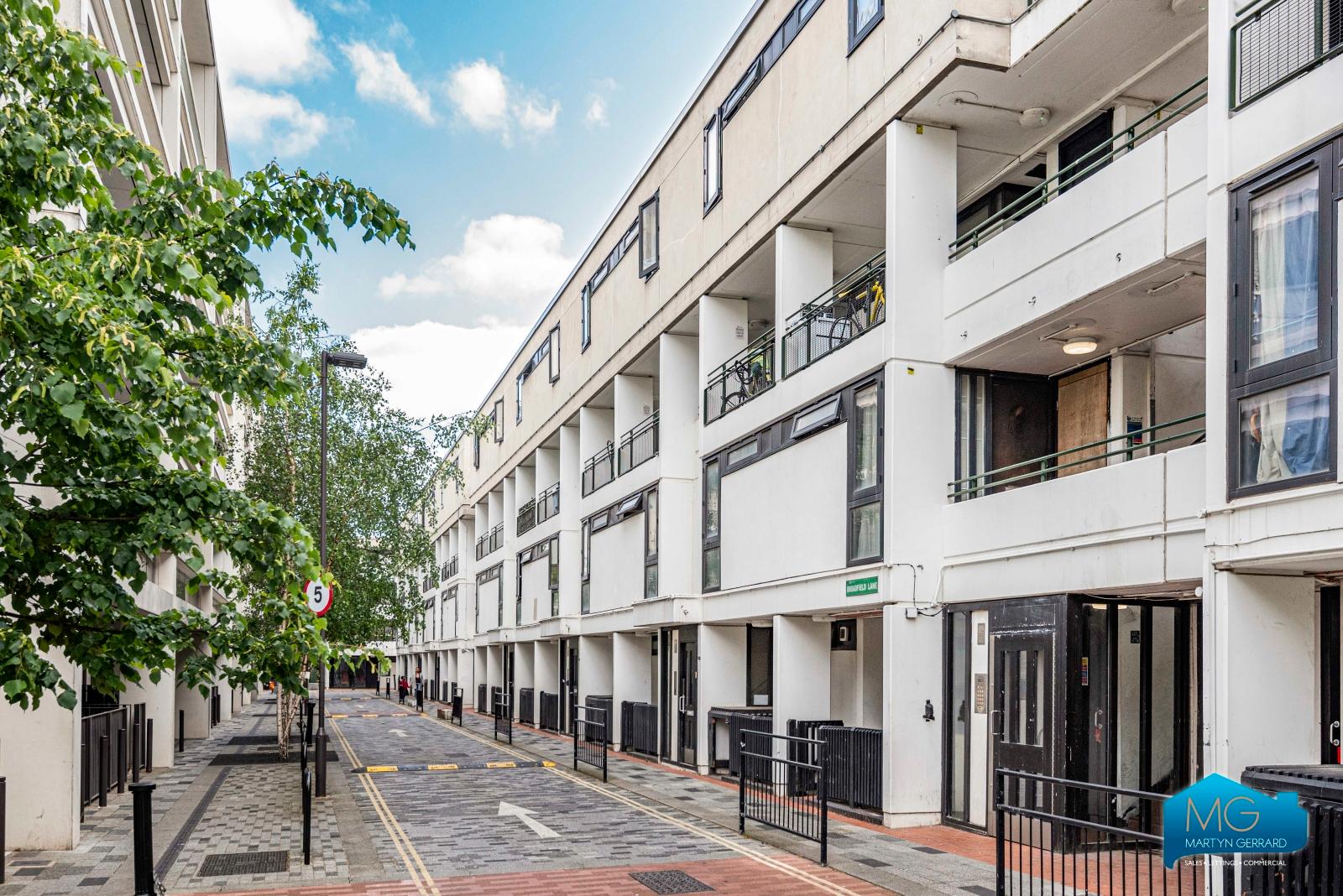 Apartment to rent - Martyn Gerrard