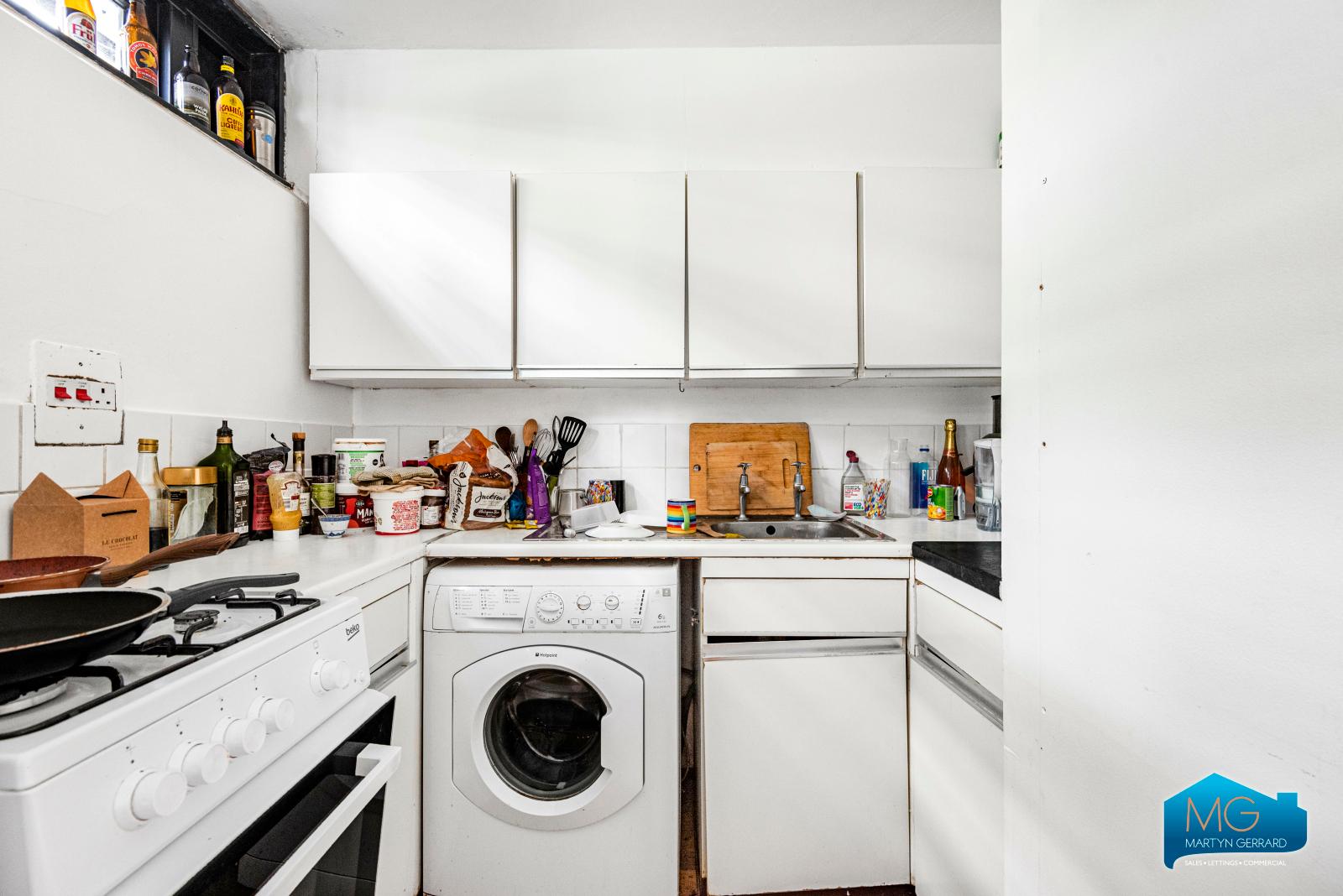 Apartment to rent - Martyn Gerrard