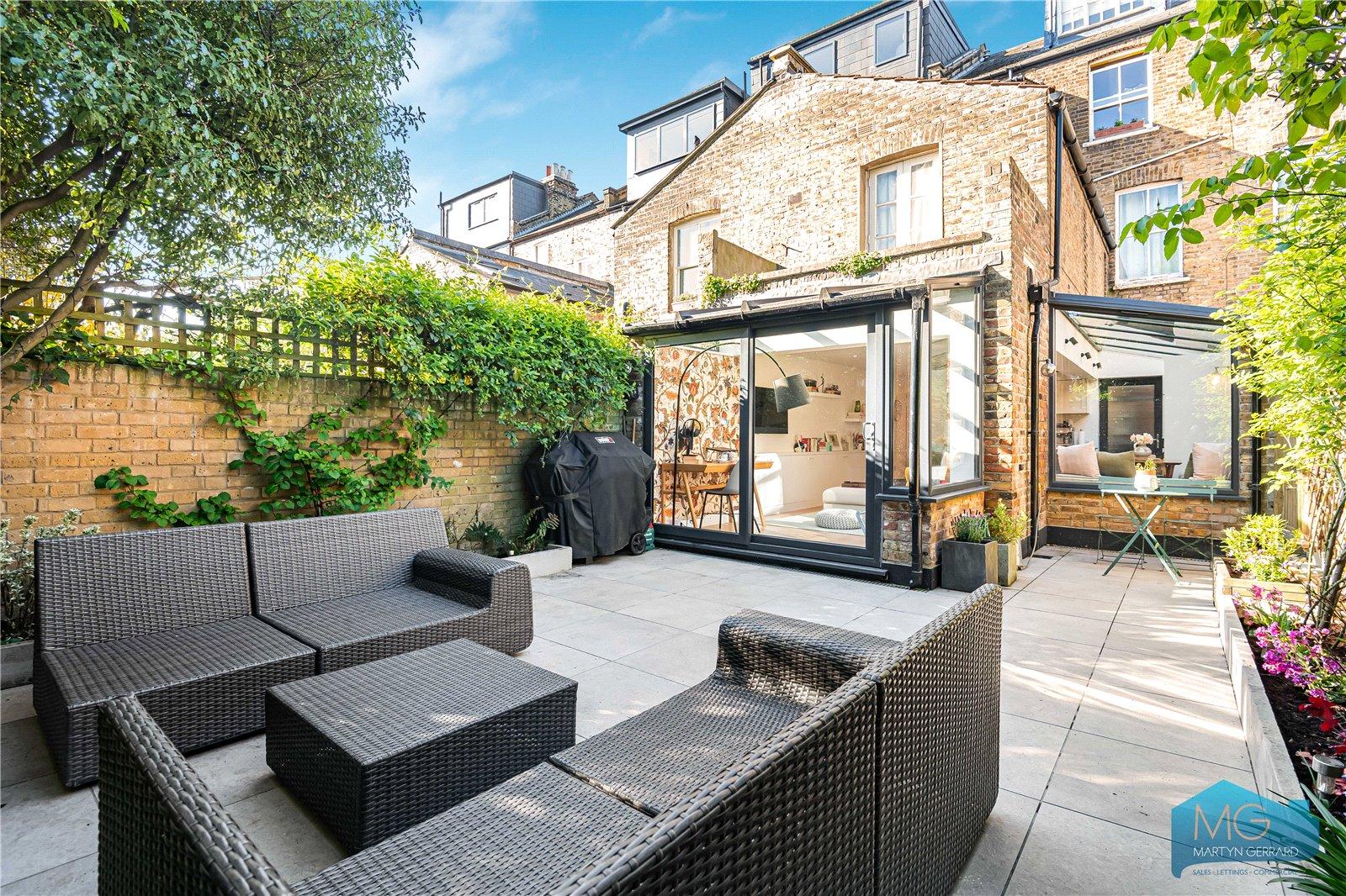 2 bedroom Ground Floor Flat for sale - Martyn Gerrard