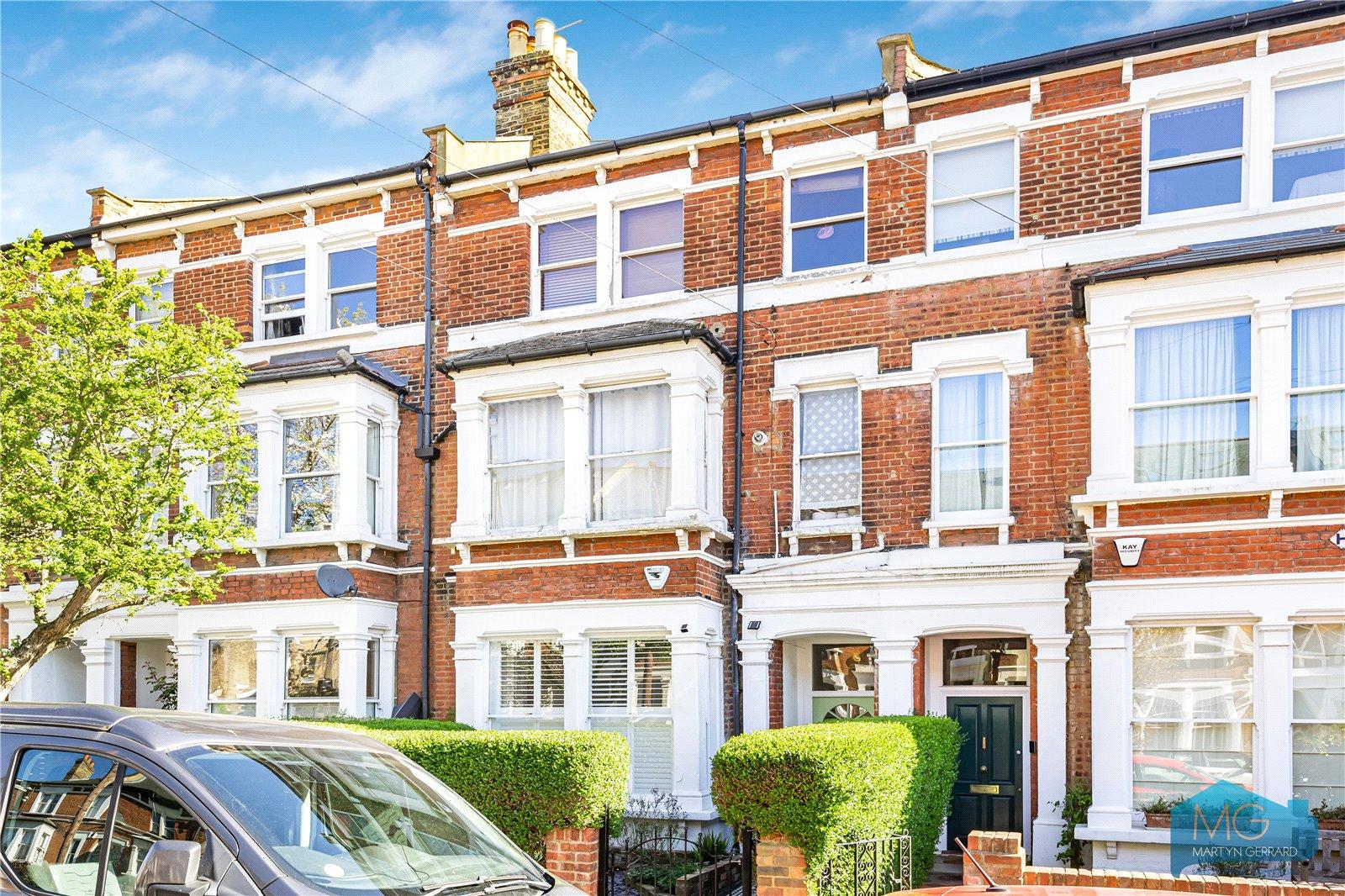 2 bedroom Ground Floor Flat for sale - Martyn Gerrard