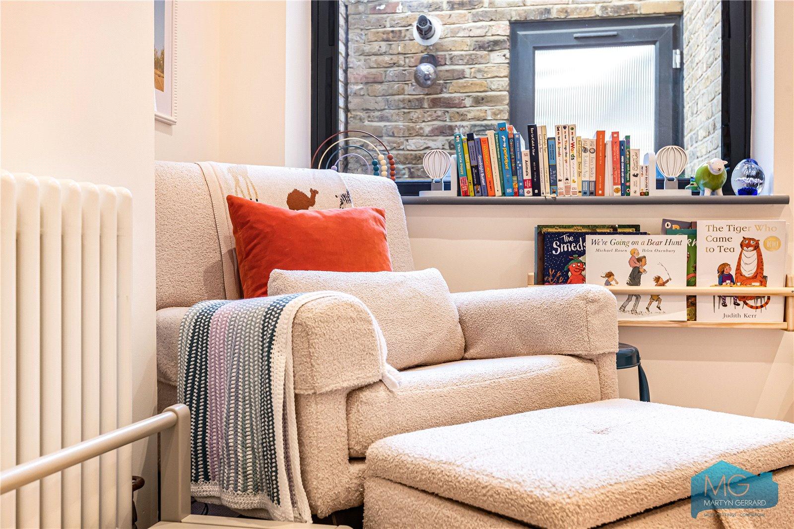 2 bedroom Ground Floor Flat for sale - Martyn Gerrard