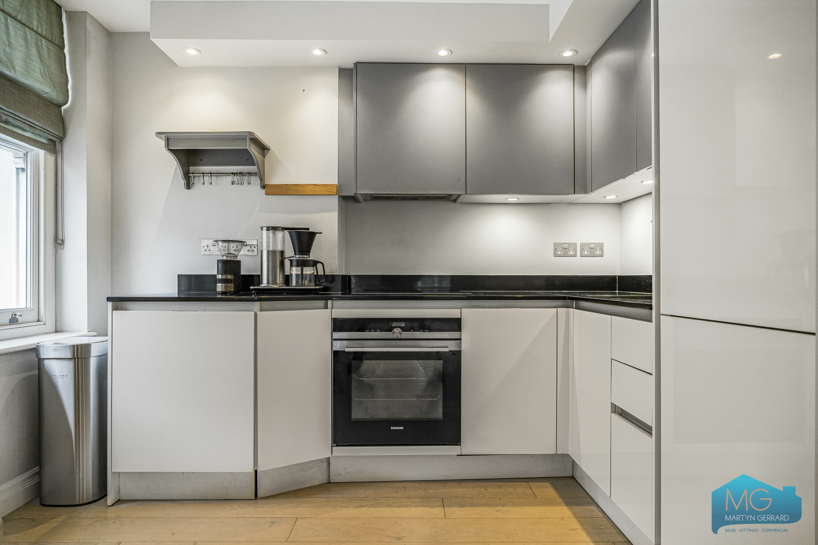 1 bedroom Apartment to rent - Martyn Gerrard