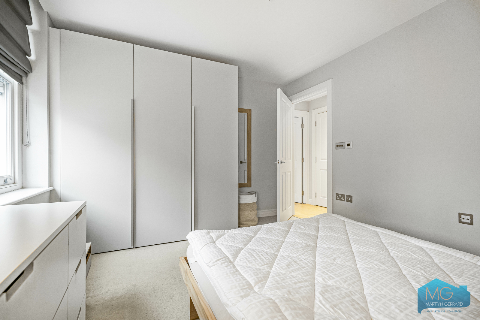 1 bedroom Apartment to rent - Martyn Gerrard