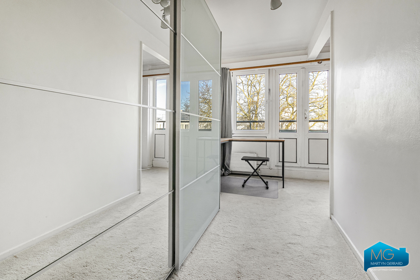 3 bedroom Apartment to rent - Martyn Gerrard
