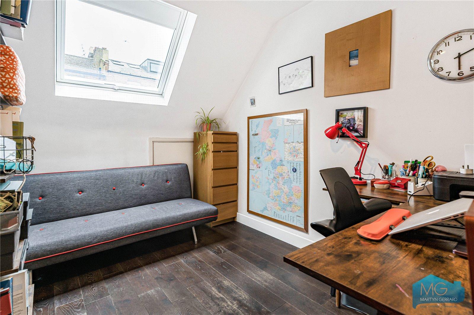 3 bedroom Terraced House for sale - Martyn Gerrard