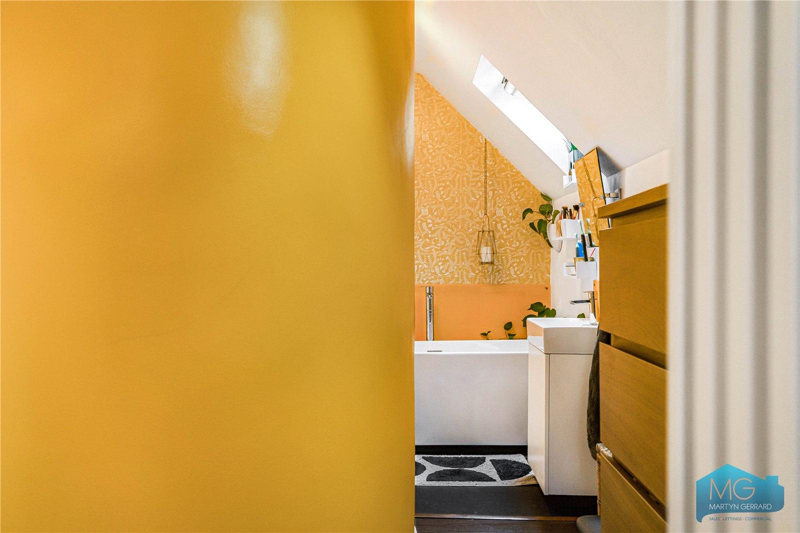 3 bedroom Terraced House for sale - Martyn Gerrard