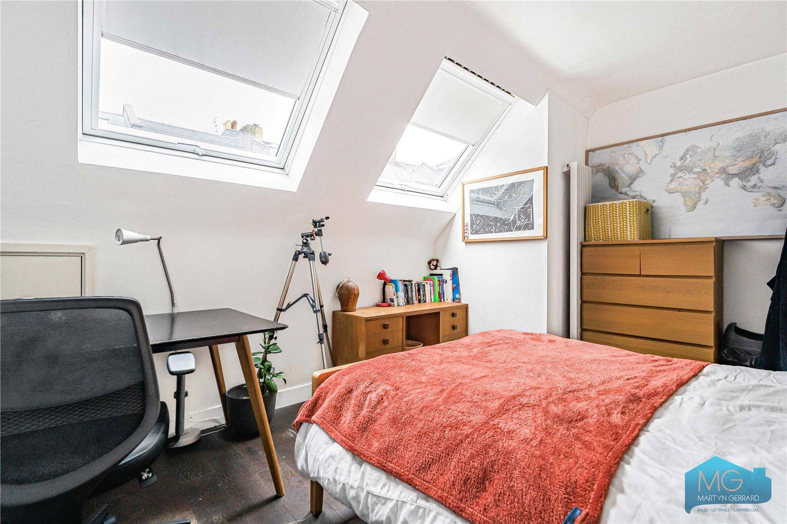 3 bedroom Terraced House for sale - Martyn Gerrard