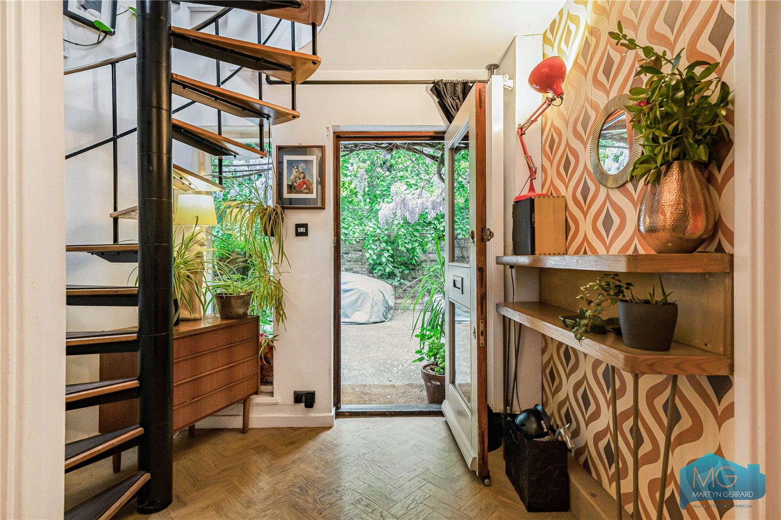 3 bedroom Terraced House for sale - Martyn Gerrard