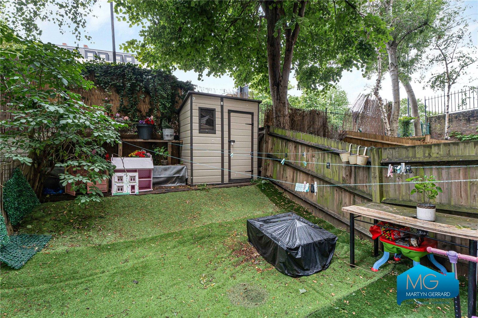 1 bedroom Ground Floor Flat to rent - Martyn Gerrard