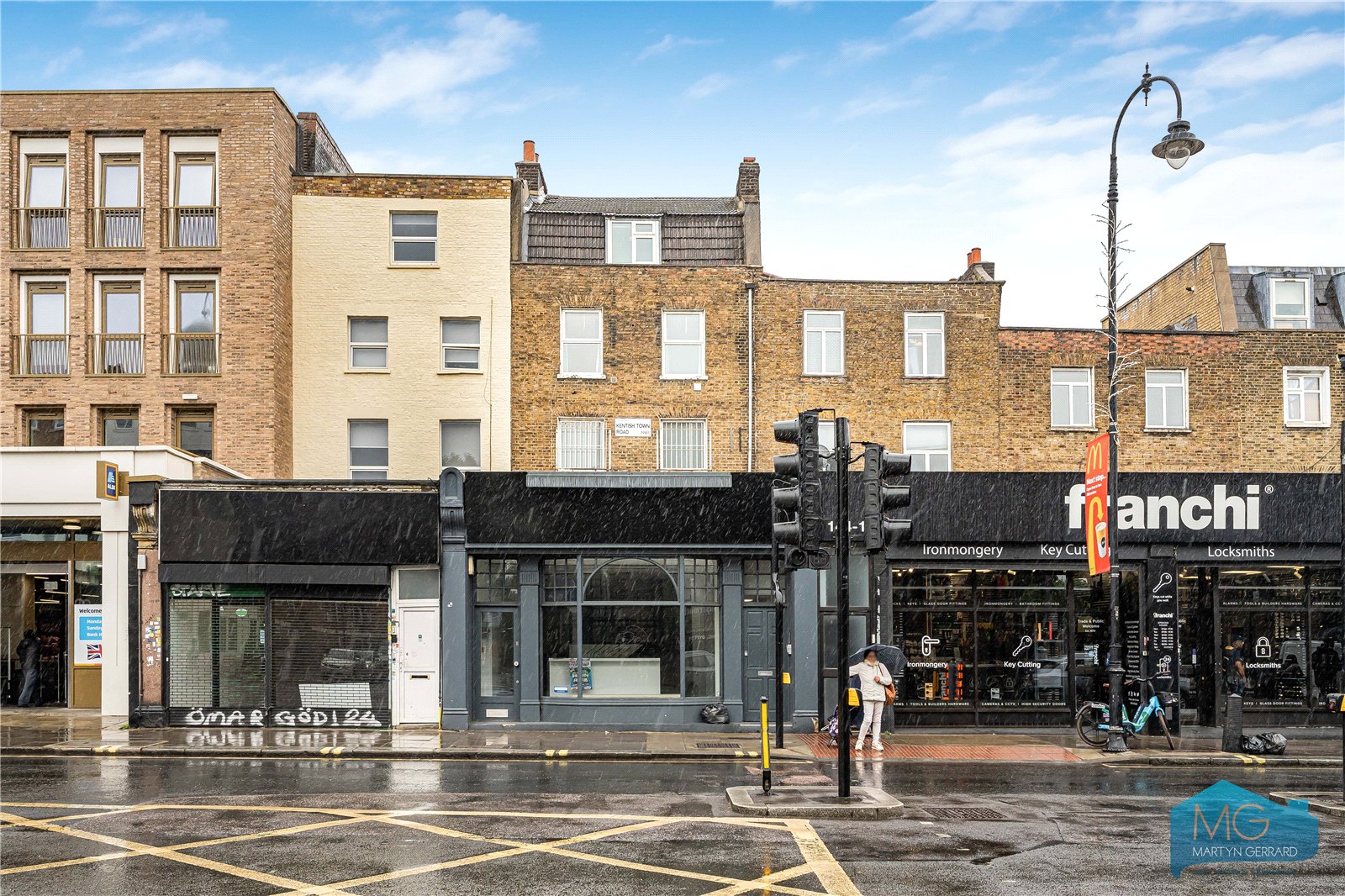 2 bedroom Apartment for sale - Martyn Gerrard