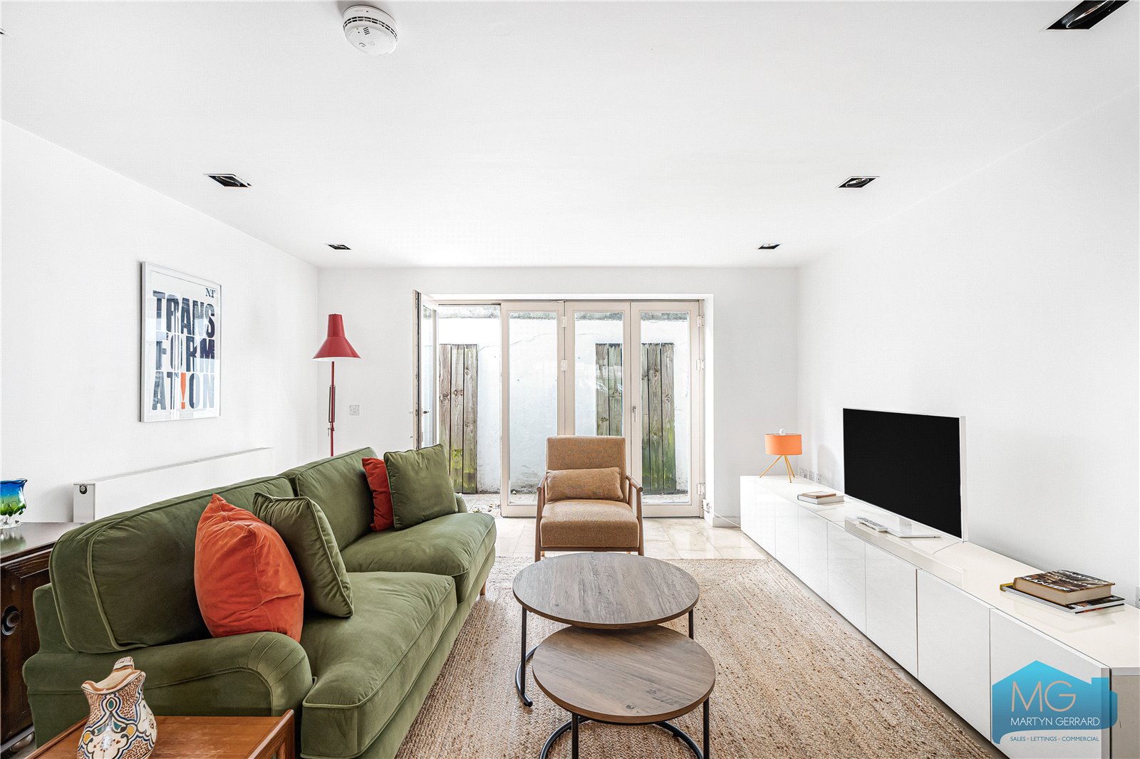2 bedroom End of Terrace House for sale - Martyn Gerrard