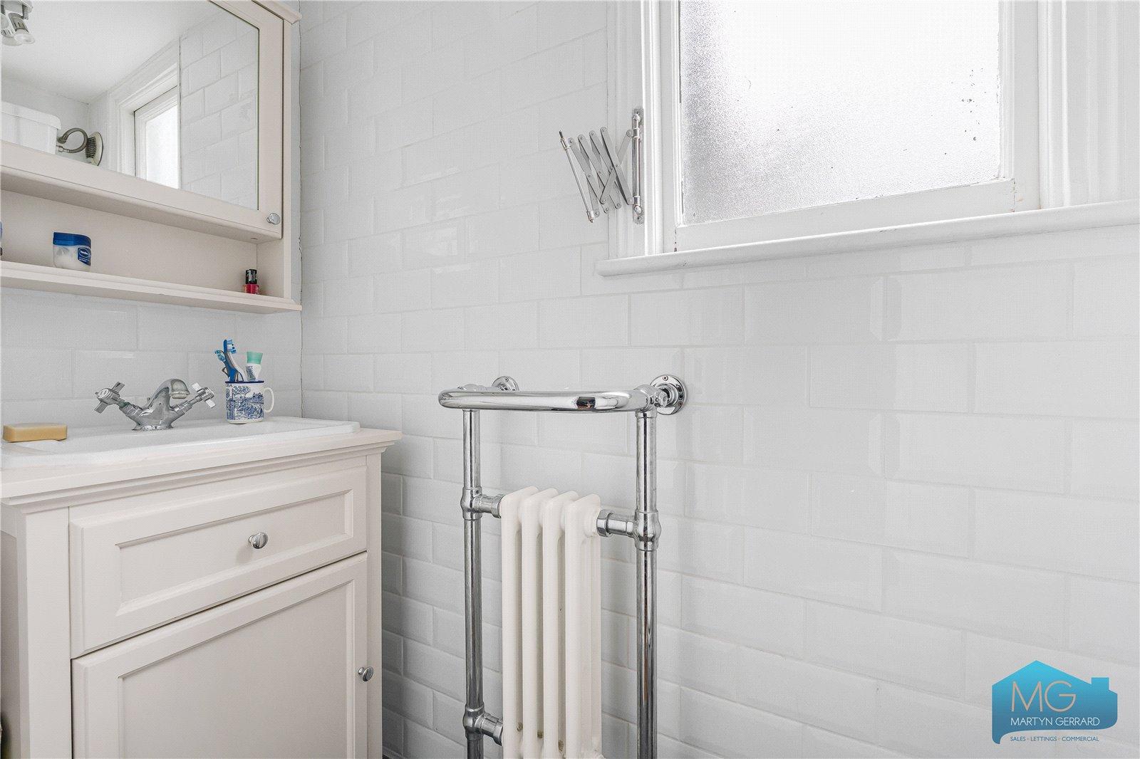 3 bedroom Apartment for sale - Martyn Gerrard